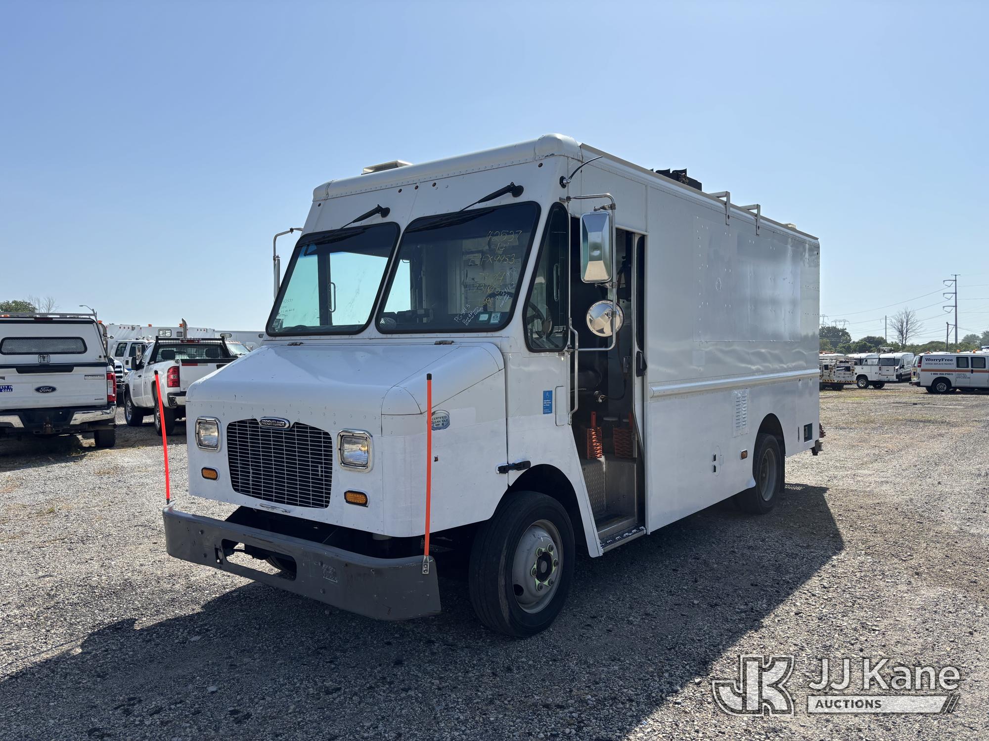 Photo of a 2014 Freightliner MT45 Chassis