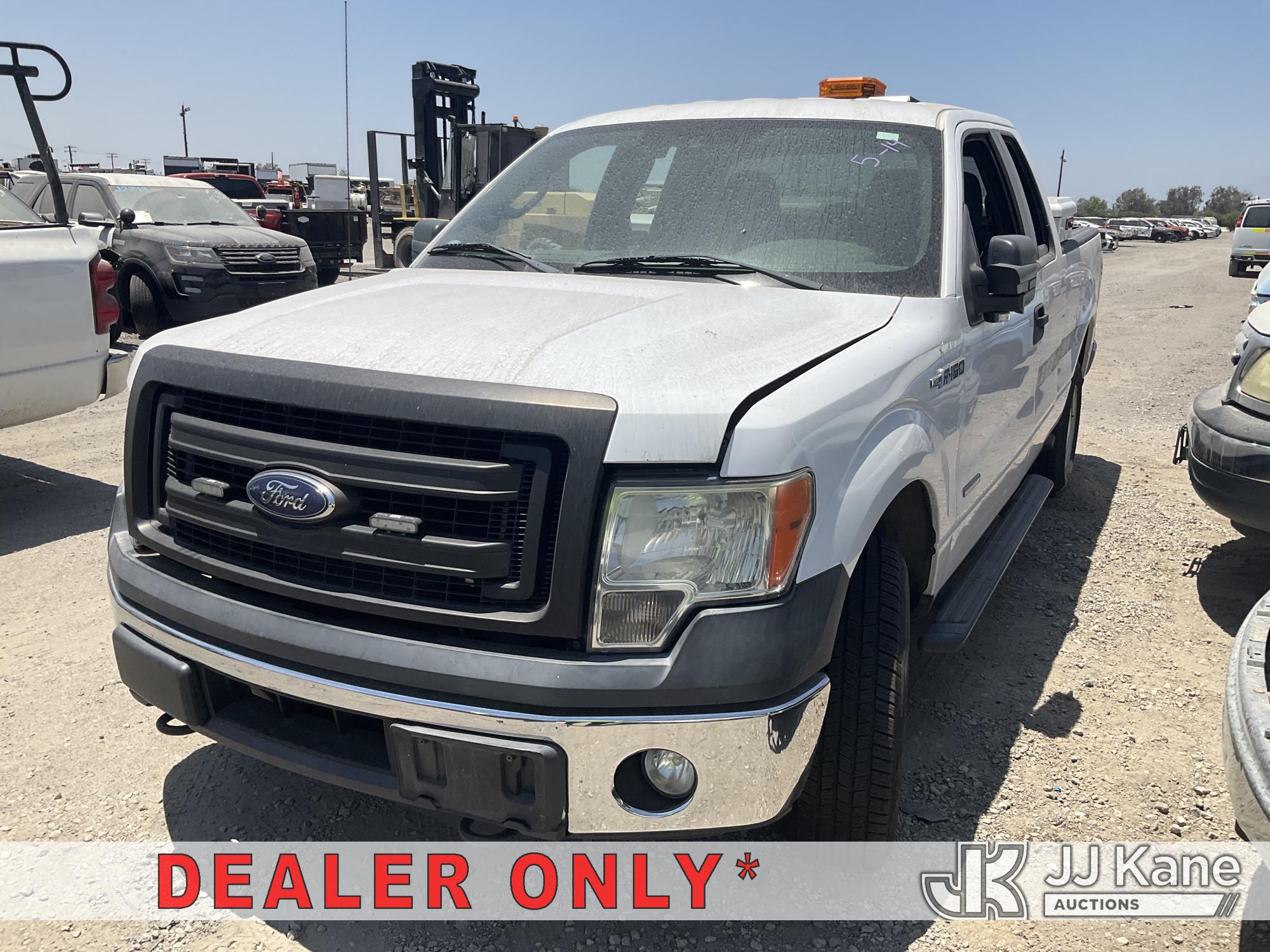 2014 Ford F-150 Extended-Cab Pickup Truck
