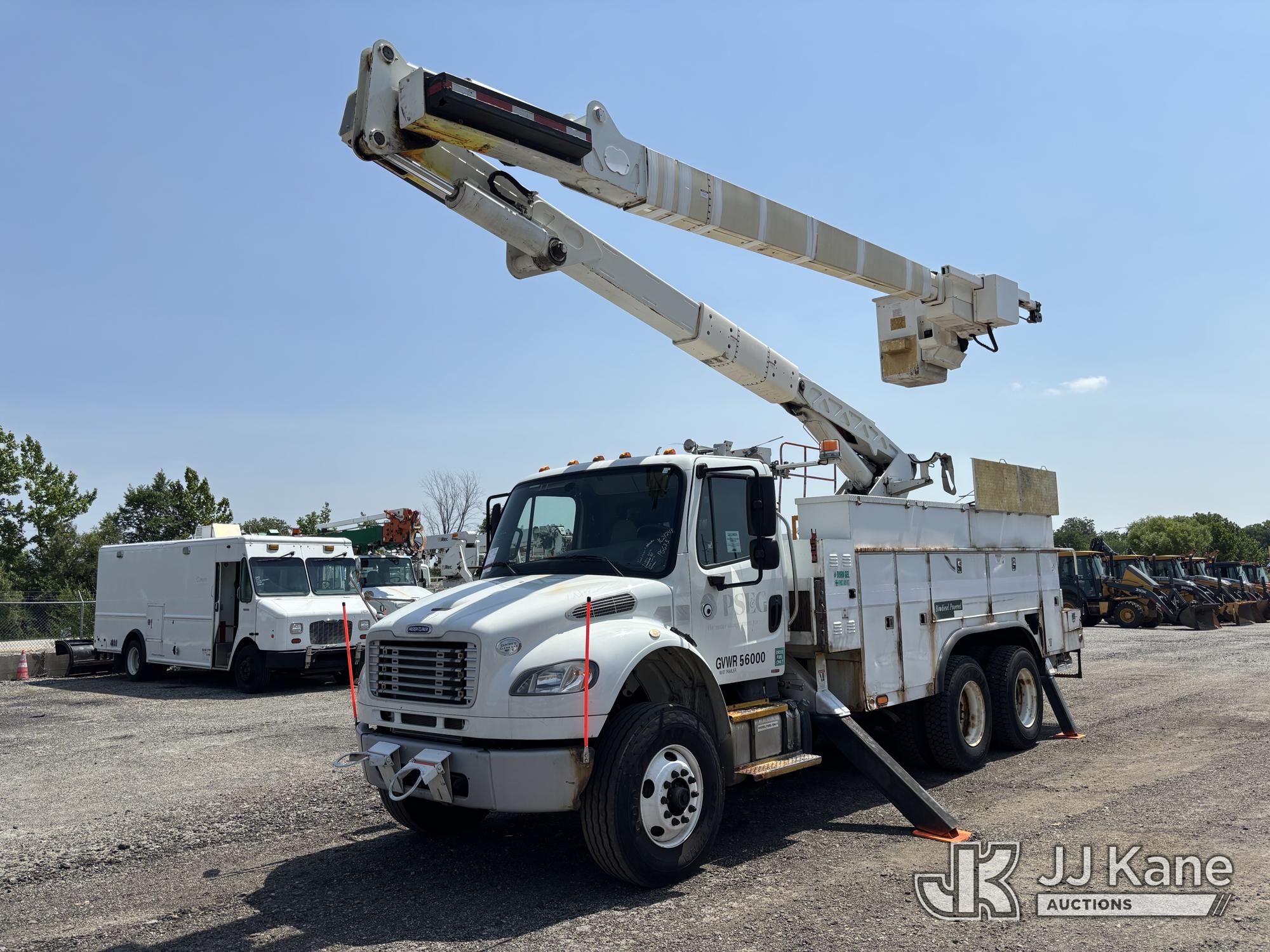 Photo of a 2013 Freightliner M2 106