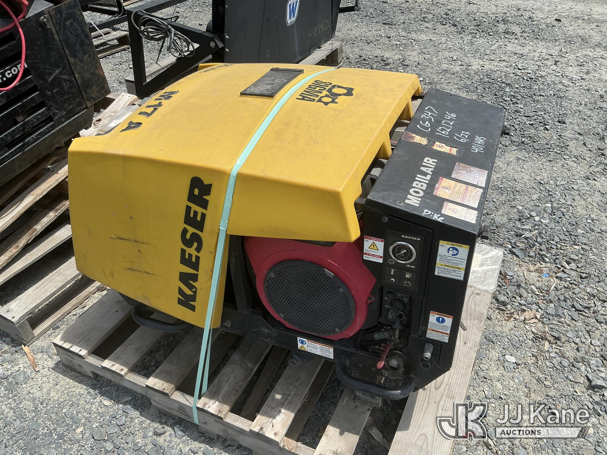 Kaeser 60cfm M17A Air Compressor (Runs & Operates) (Reads 402 hours) NOTE: This unit is being sold AS IS/WHERE IS via Timed Auction and is located in China Grove