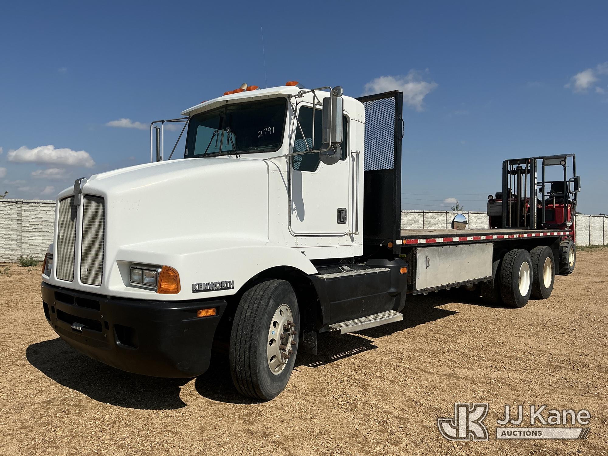 Photo of a 1996 Kenworth T400