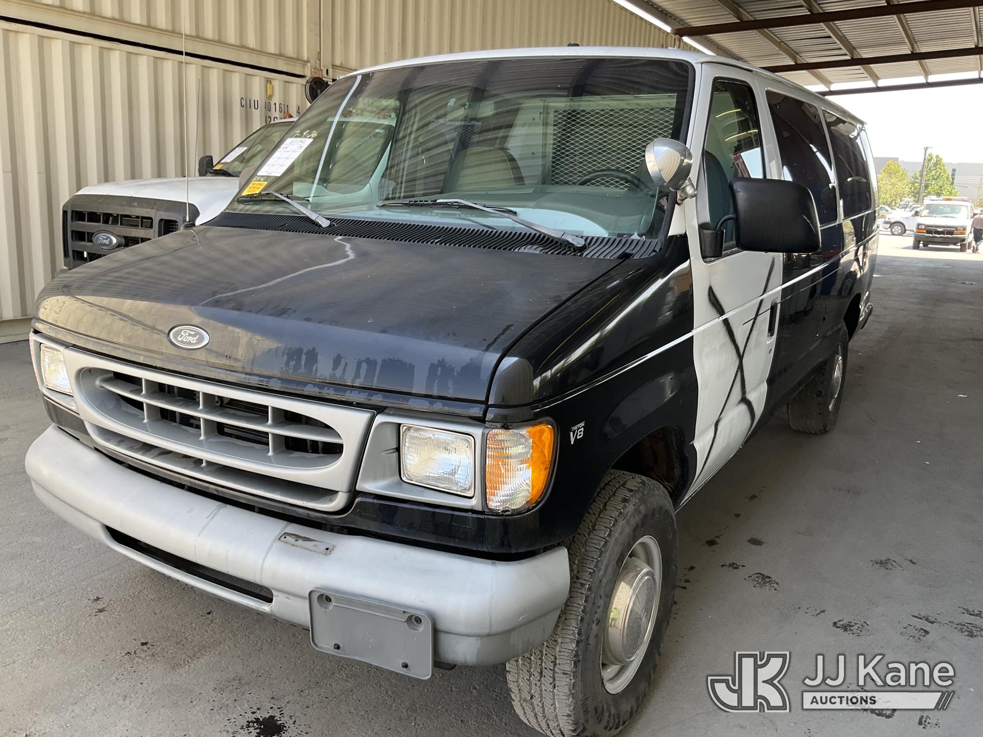 1998 Ford Club Wagon Passenger Van