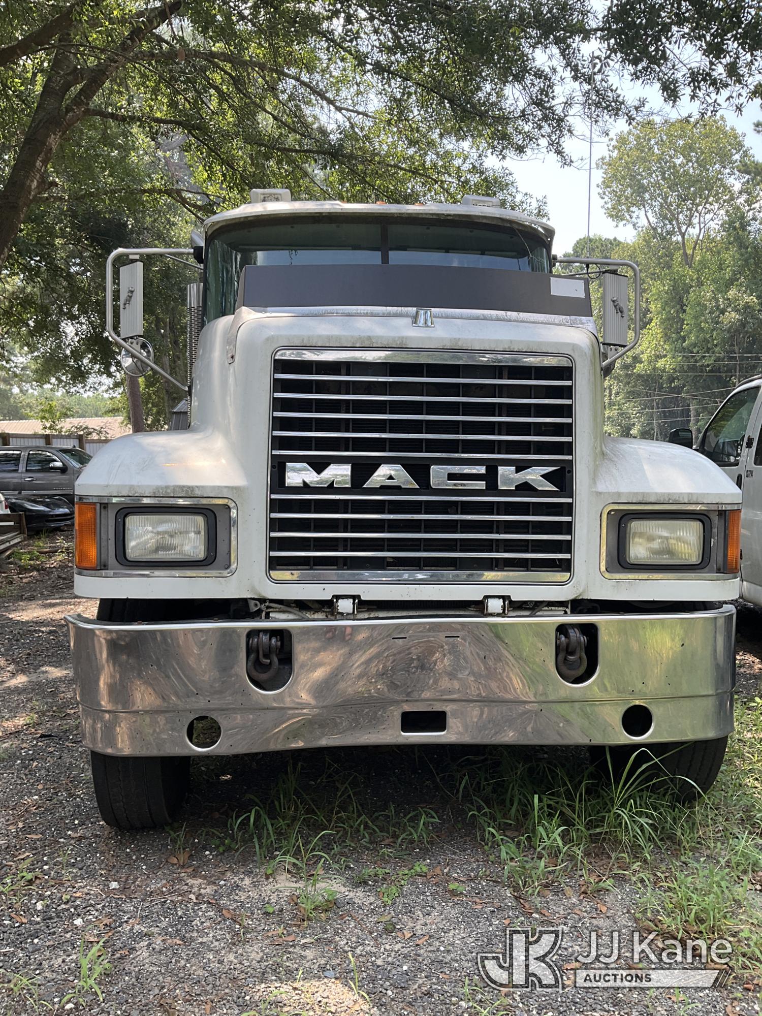 2006 Mack CHN613