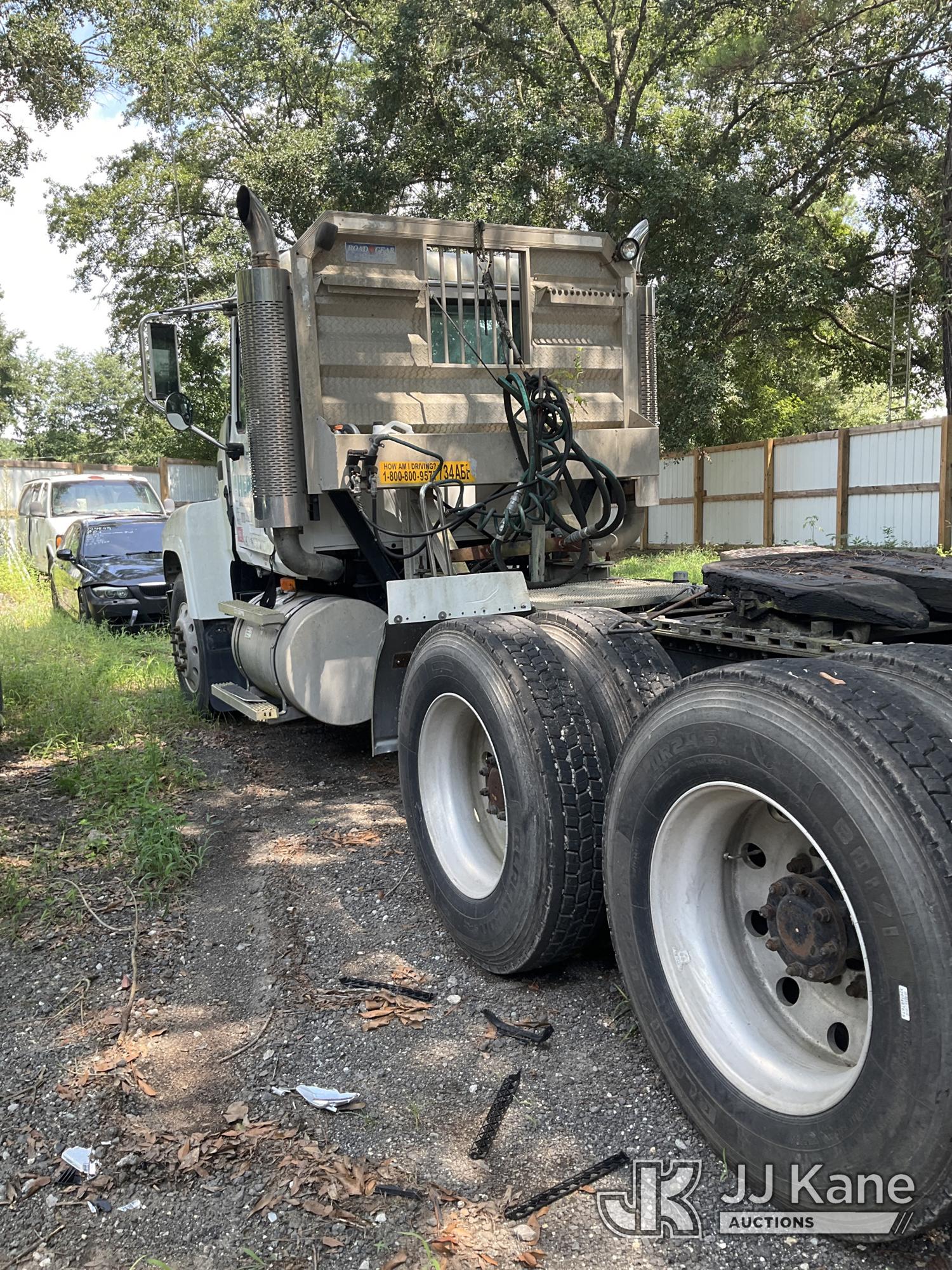 2006 Mack CHN613