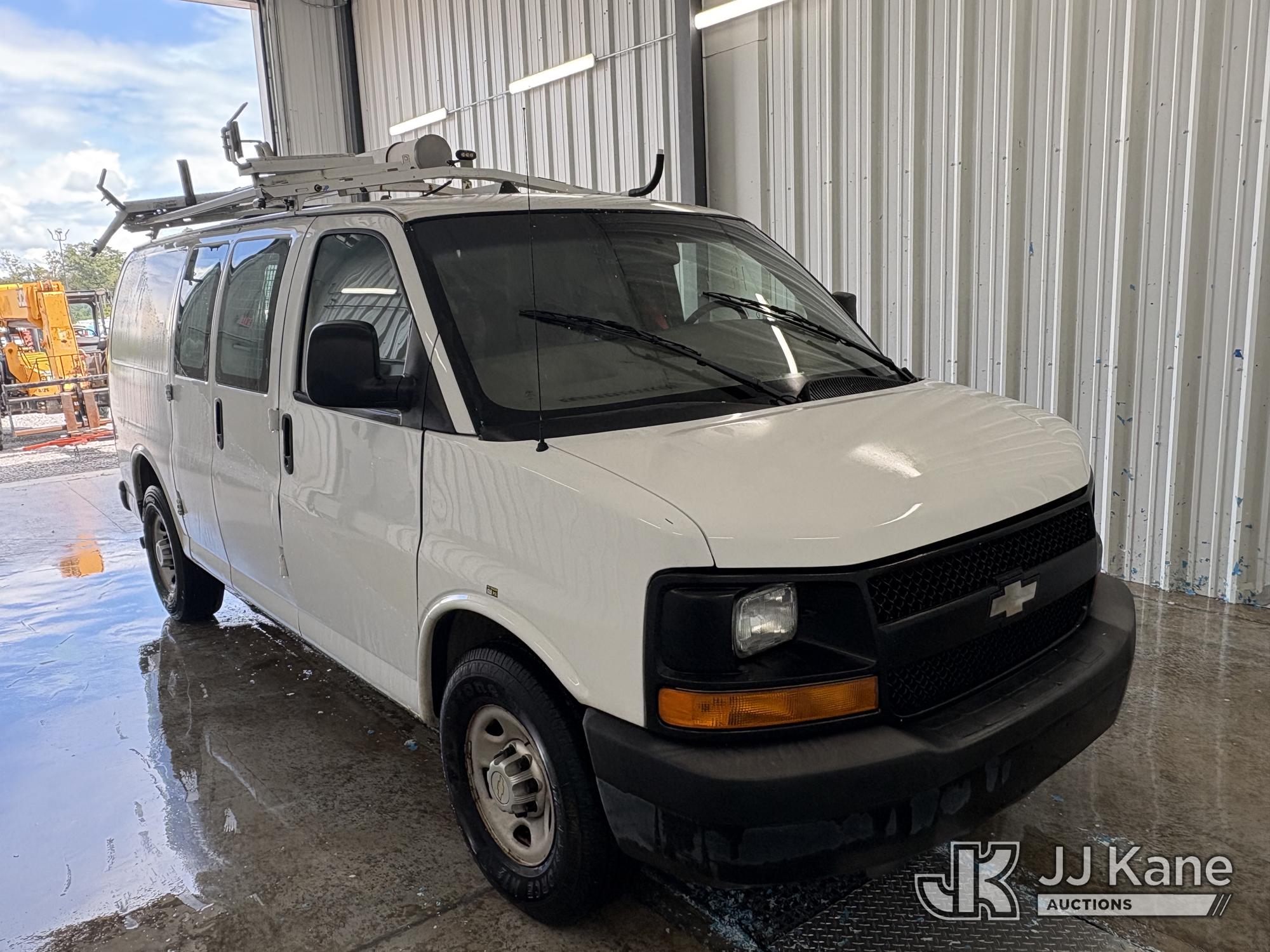 2013 Chevrolet EXPRESS G2500