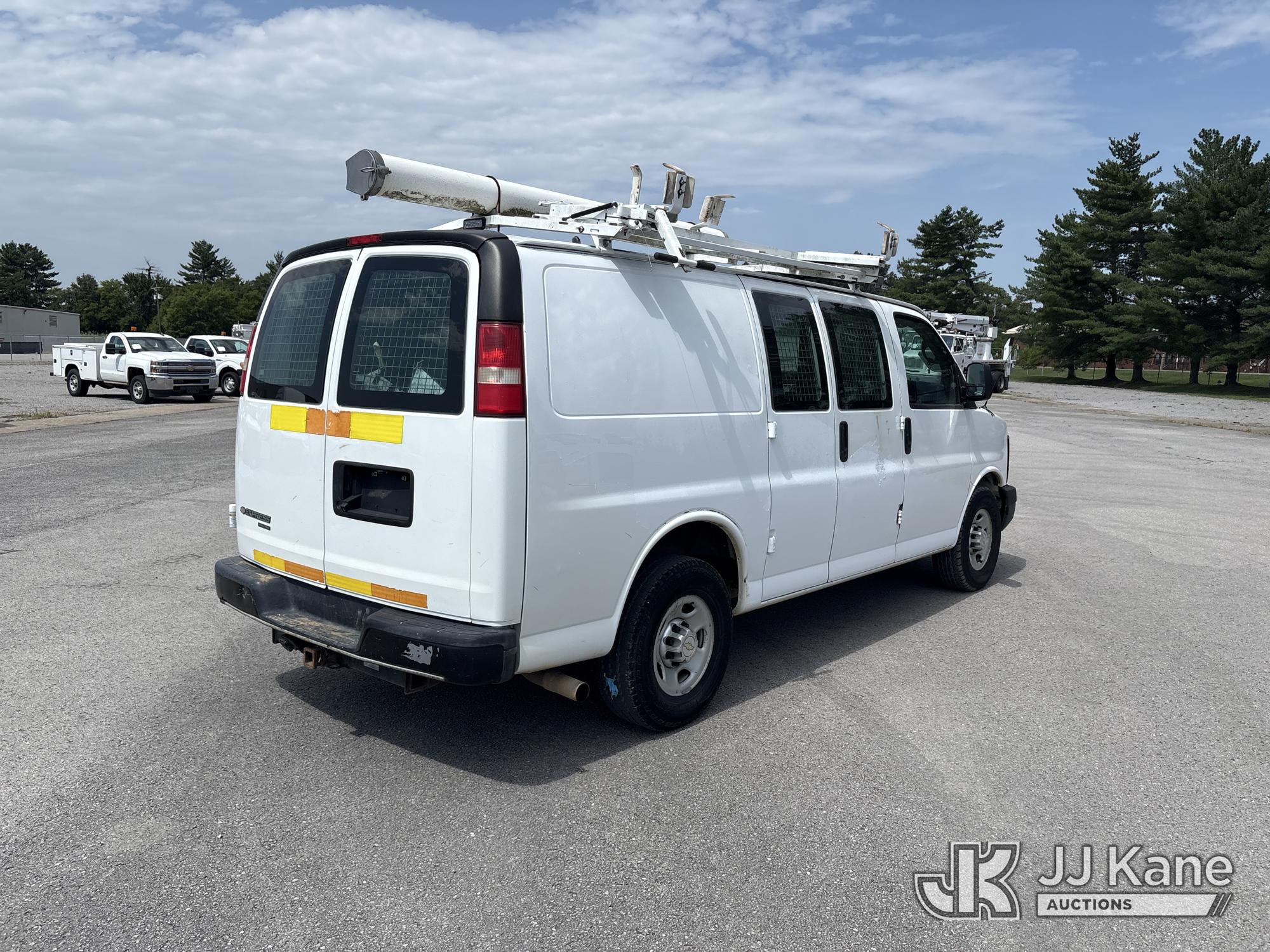 2013 Chevrolet Express G2500