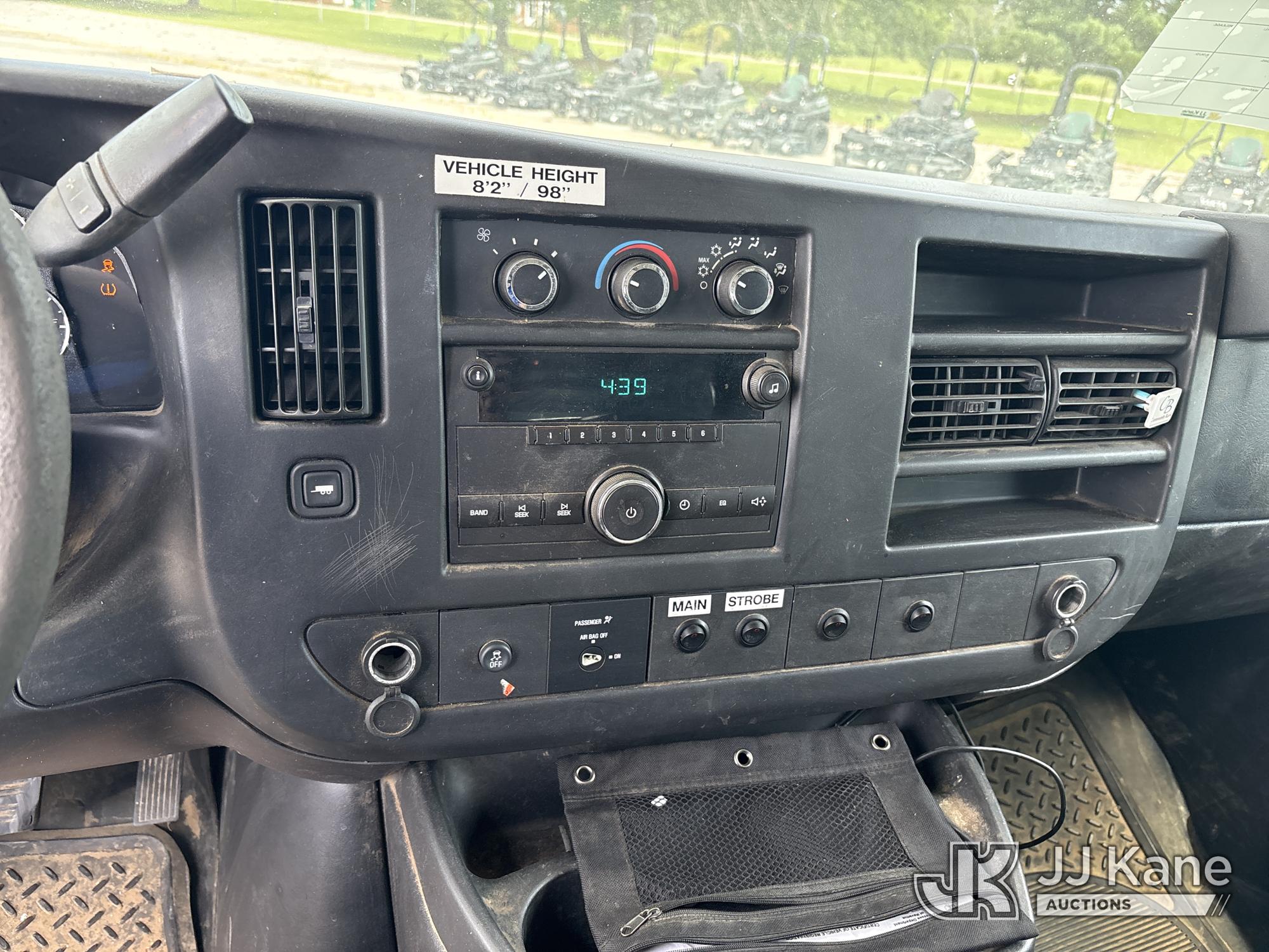 2013 Chevrolet Express G2500