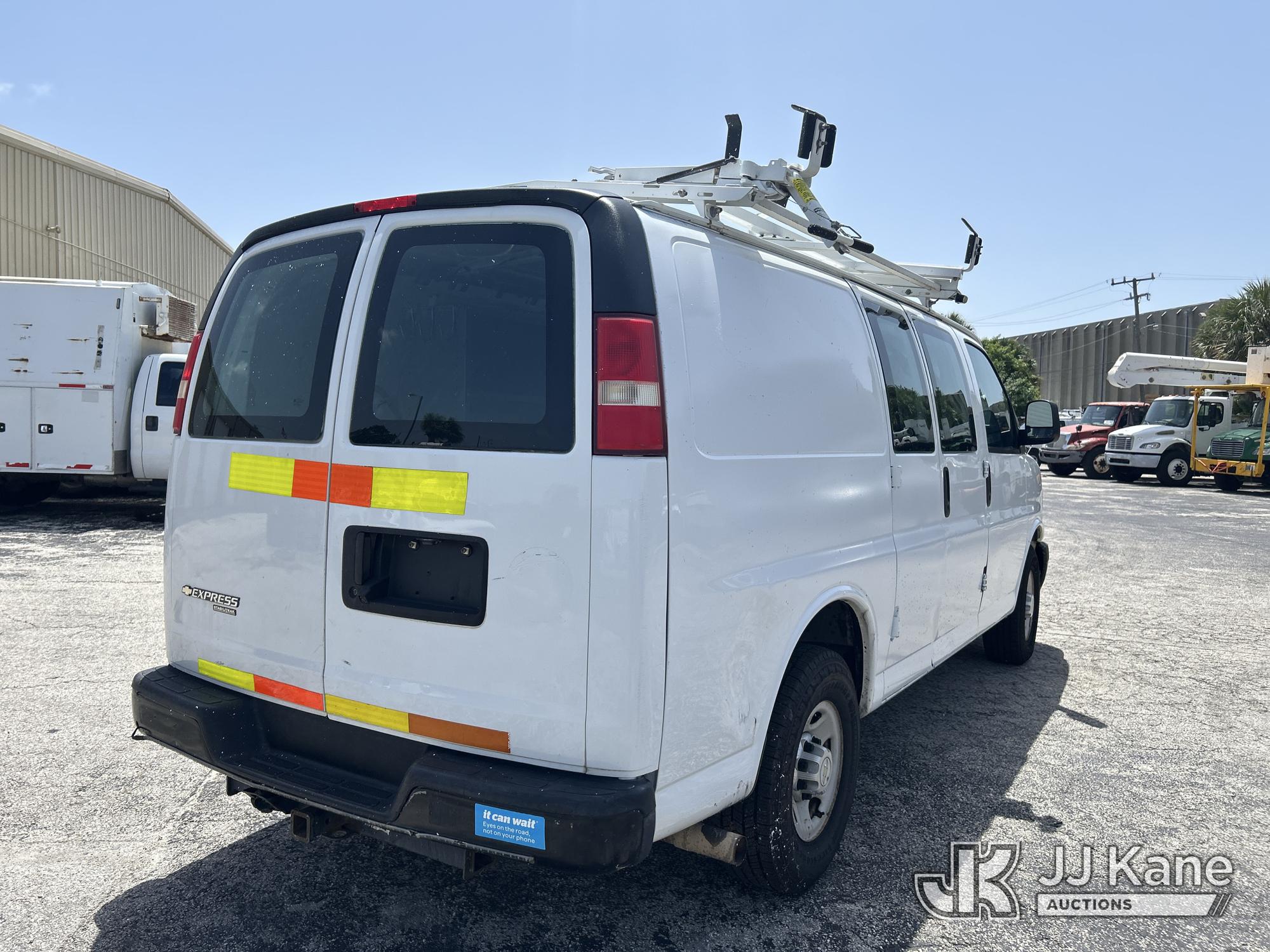 2013 Chevrolet Express G2500