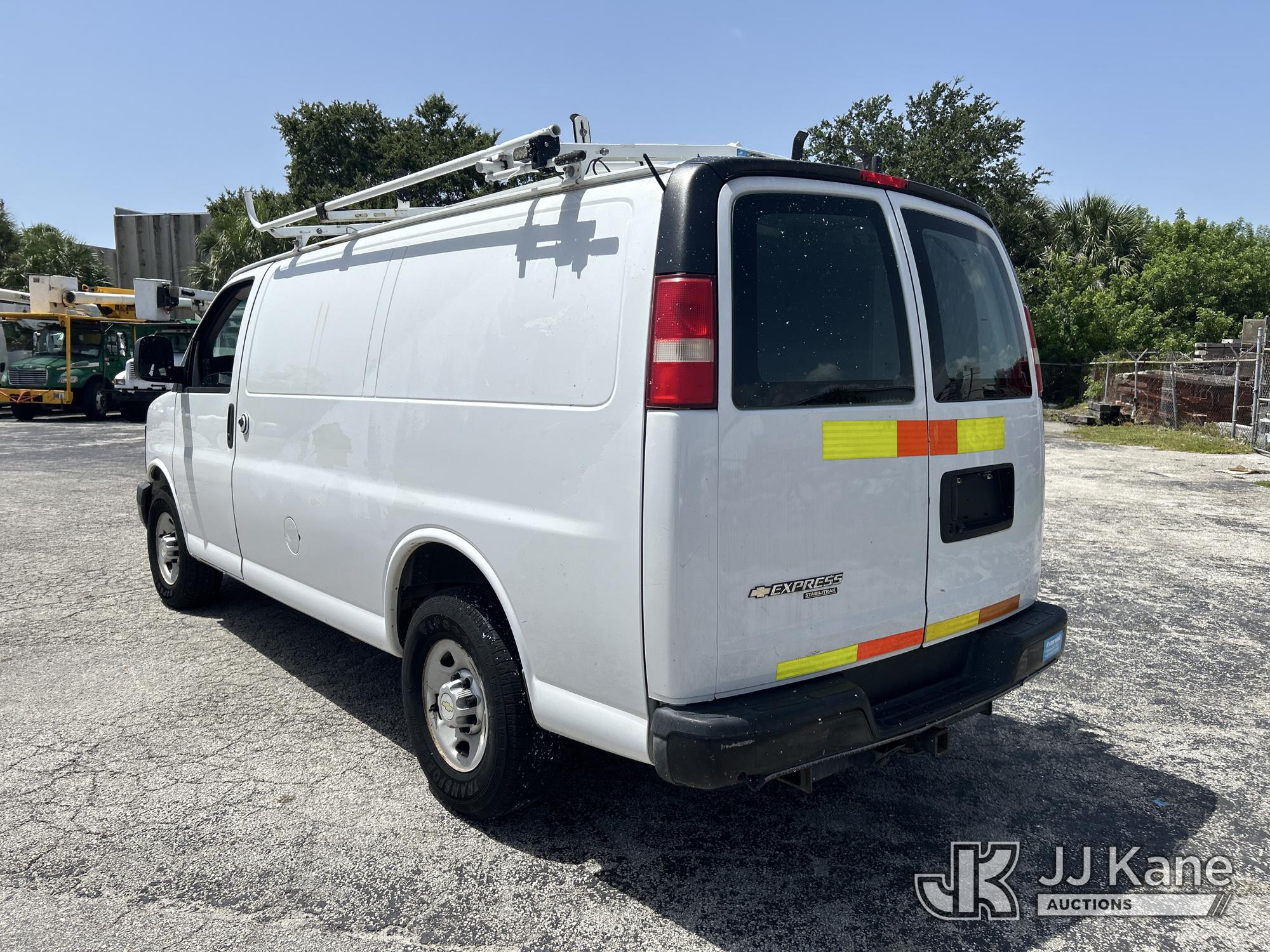 2013 Chevrolet Express G2500