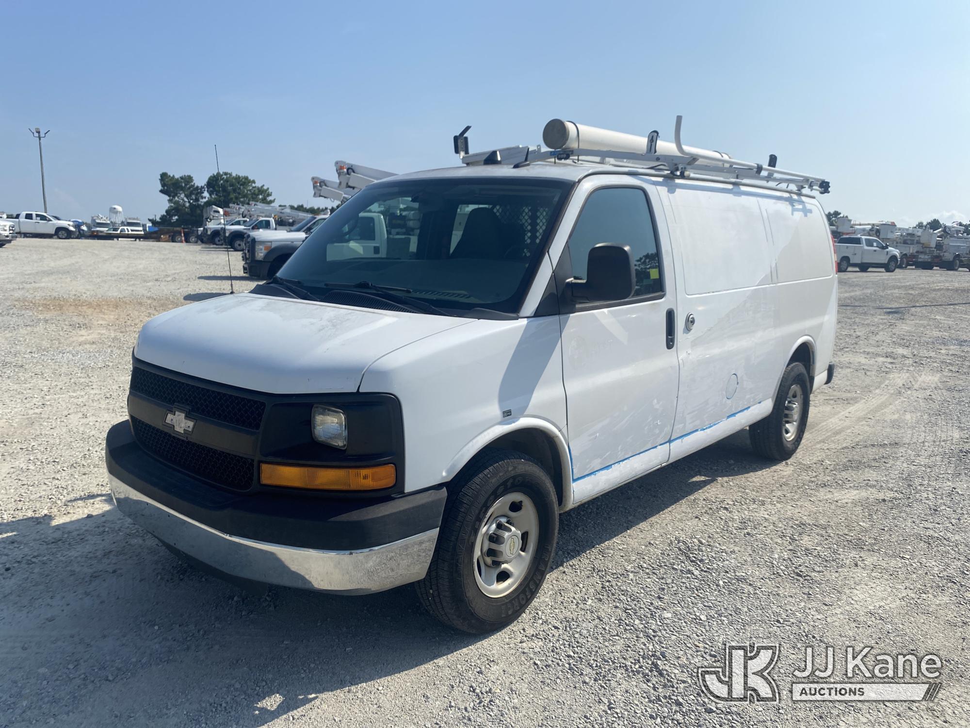 Photo of a 2014 Chevrolet Express G2500