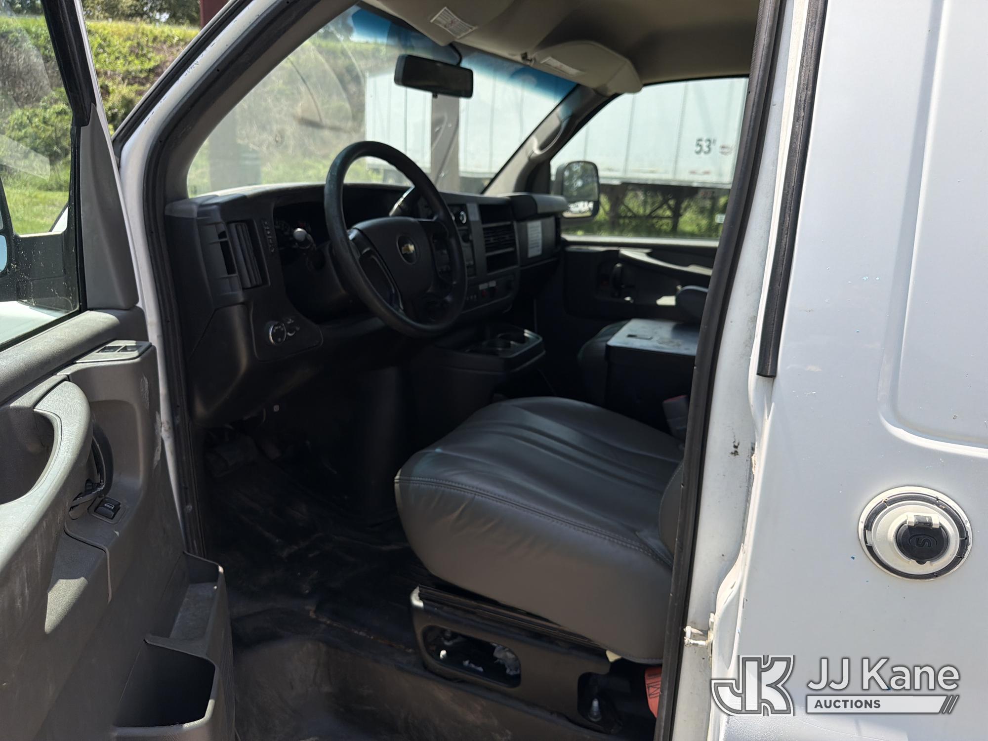 2014 Chevrolet Express G2500