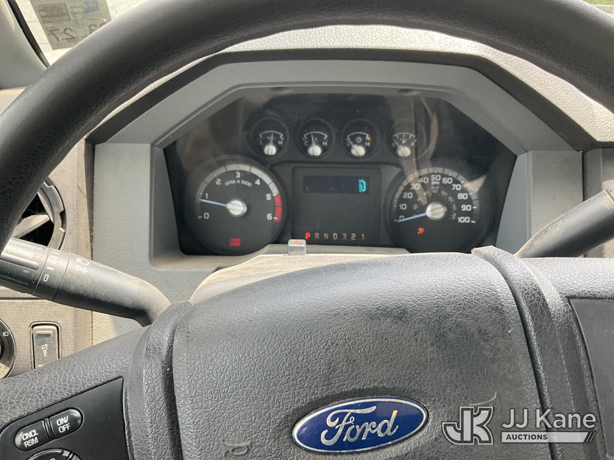 2013 Ford F-450 SD