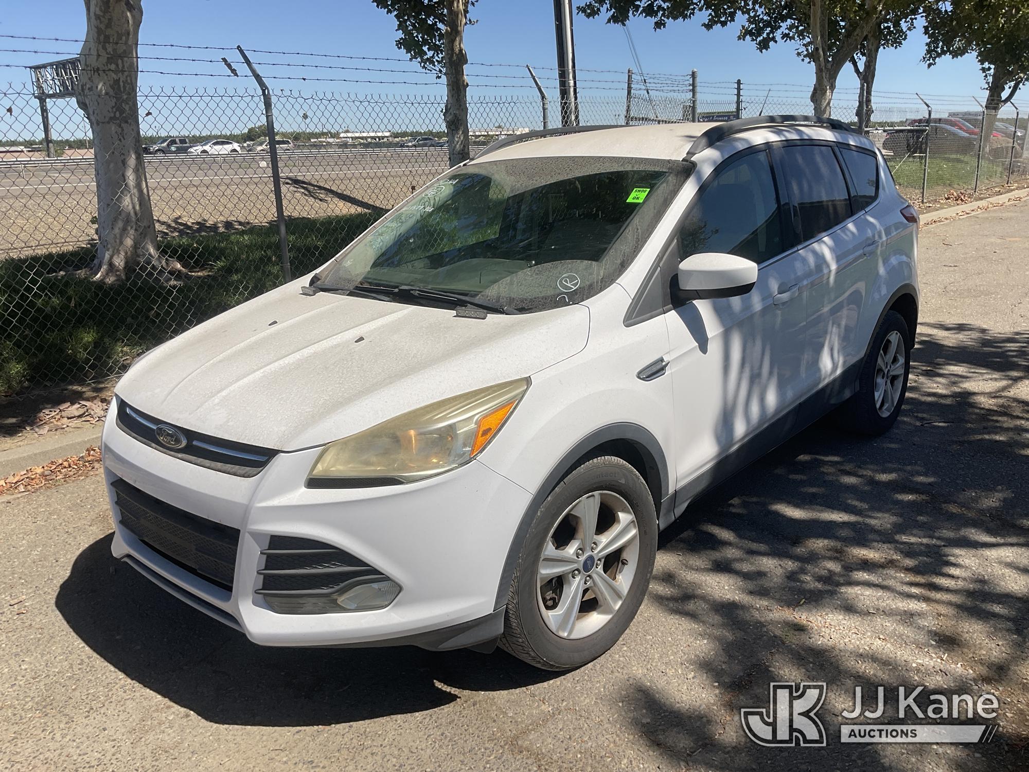 2014 Ford Escape SE 4-Door Sport Utility Vehicle