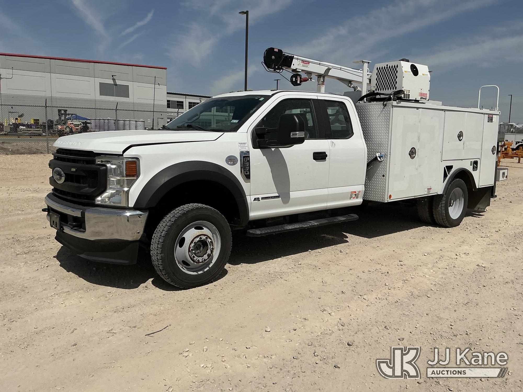 Photo of a 2022 Ford F-550