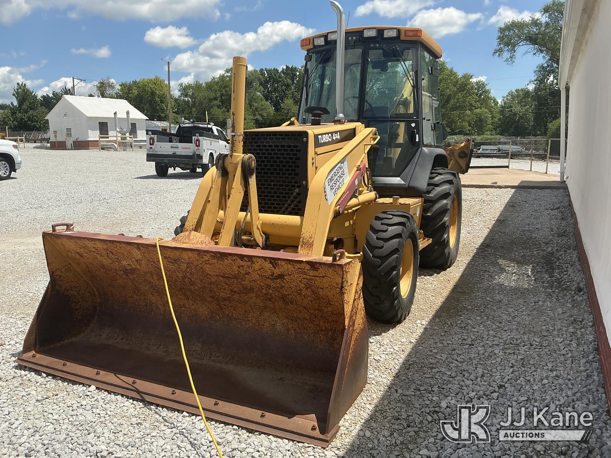 Photo of a 1998 John Deere 310SE 4x4