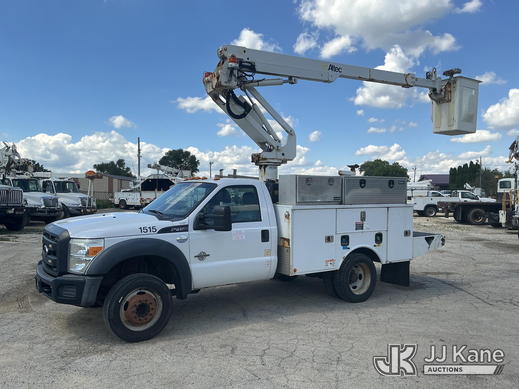 Photo of a 2015 Ford F-450 SD