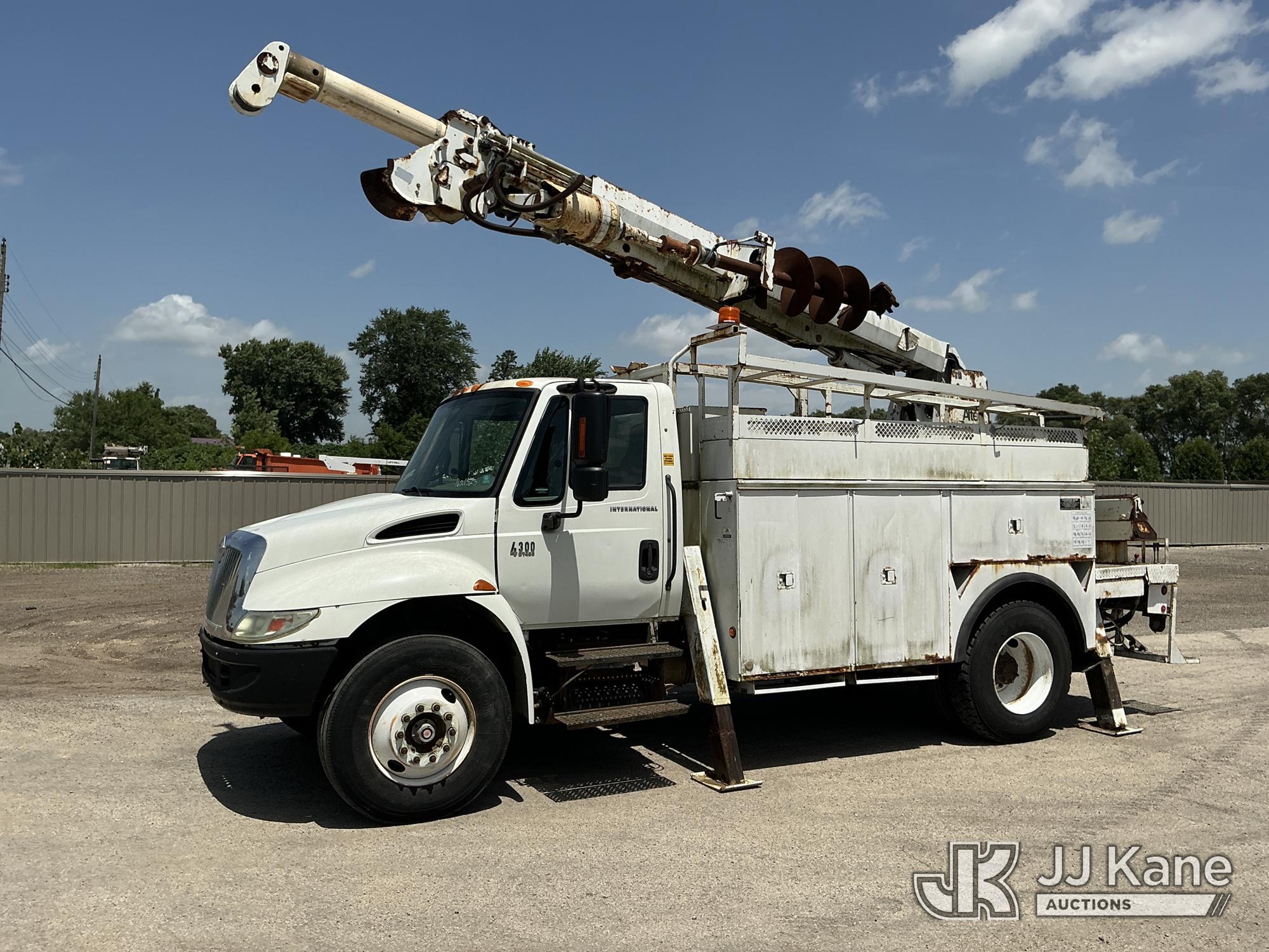2002 International 4300