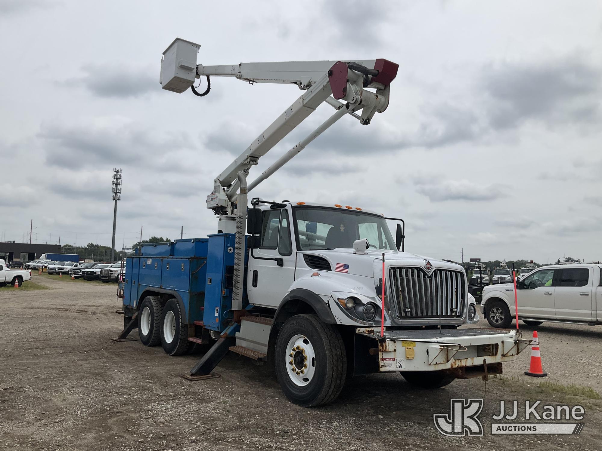 2017 International WORKSTAR 7400