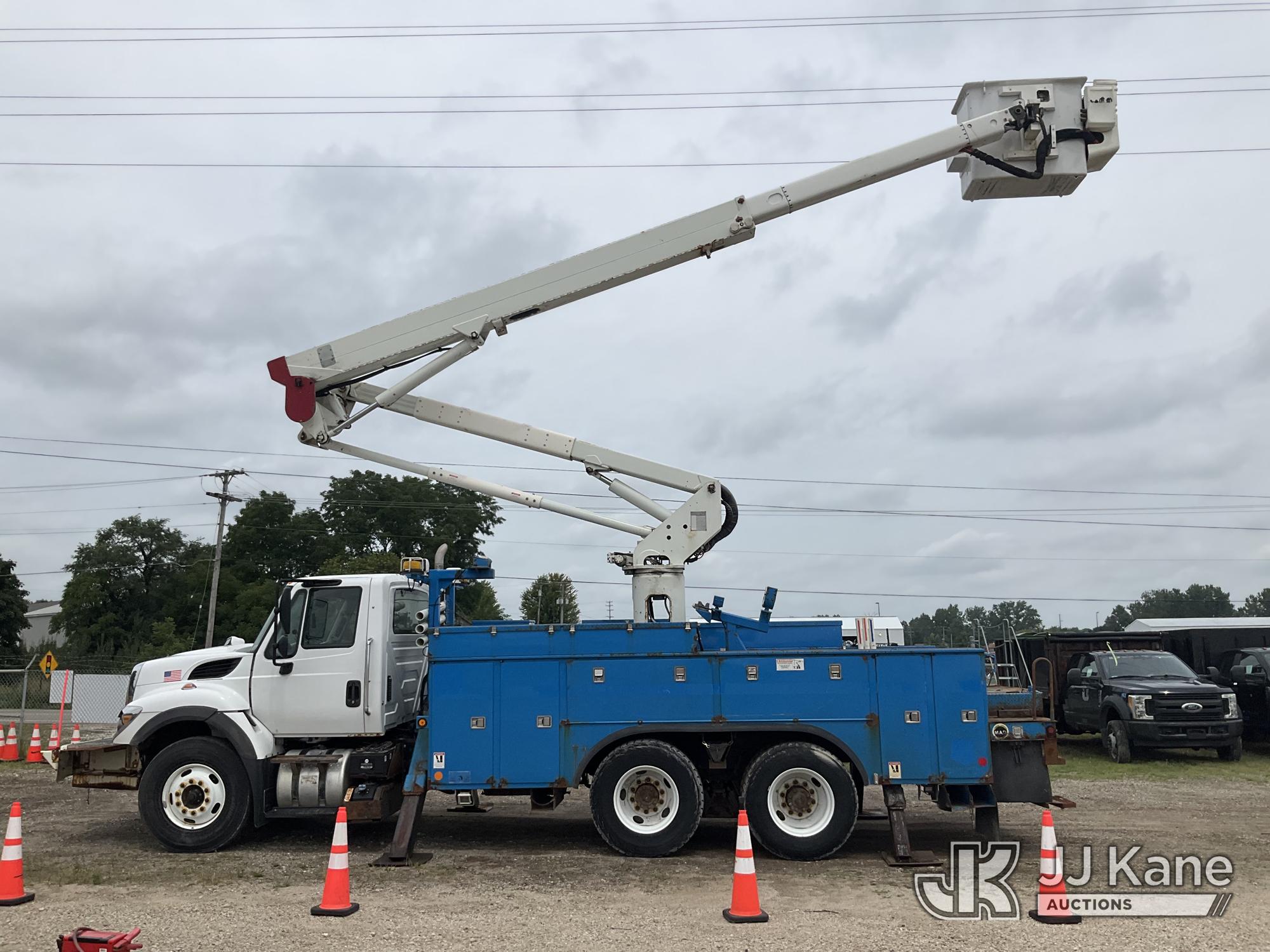 2017 International WORKSTAR 7400