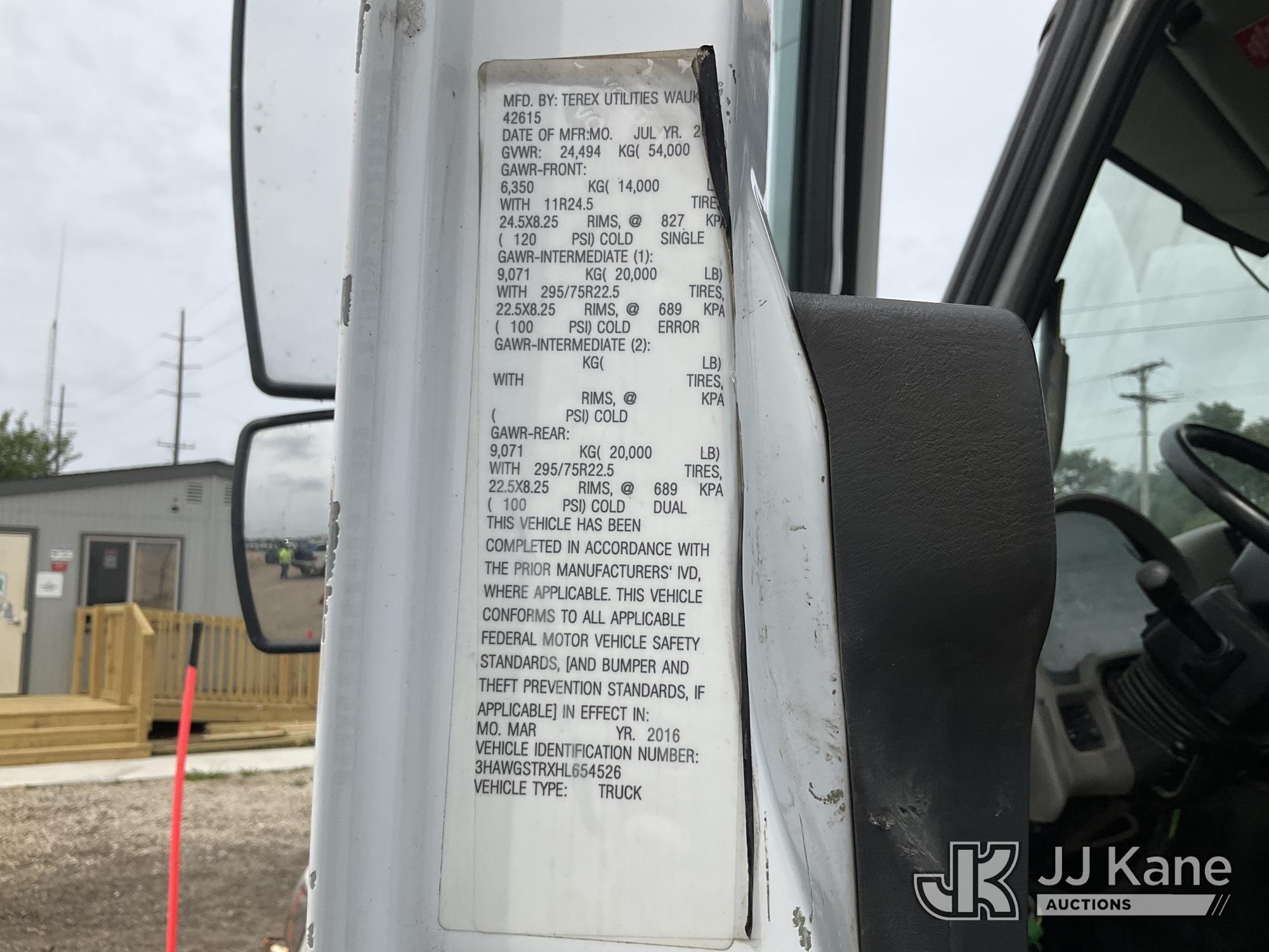 2017 International WORKSTAR 7400