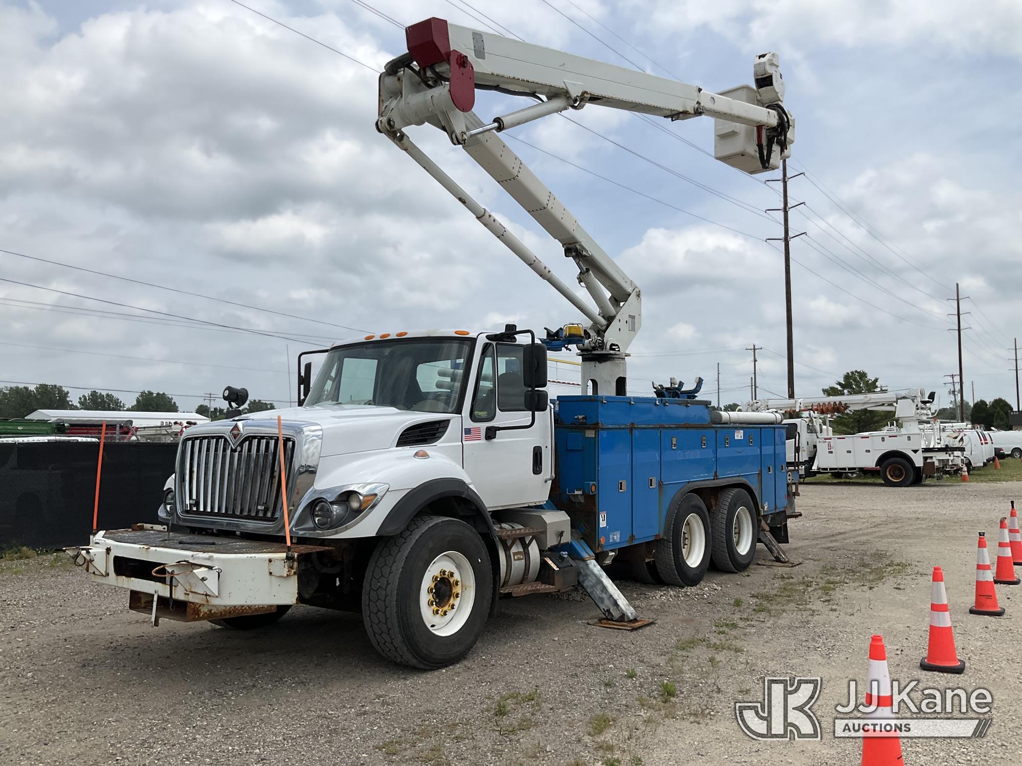 Photo of a 2017 International WorkStar 7400
