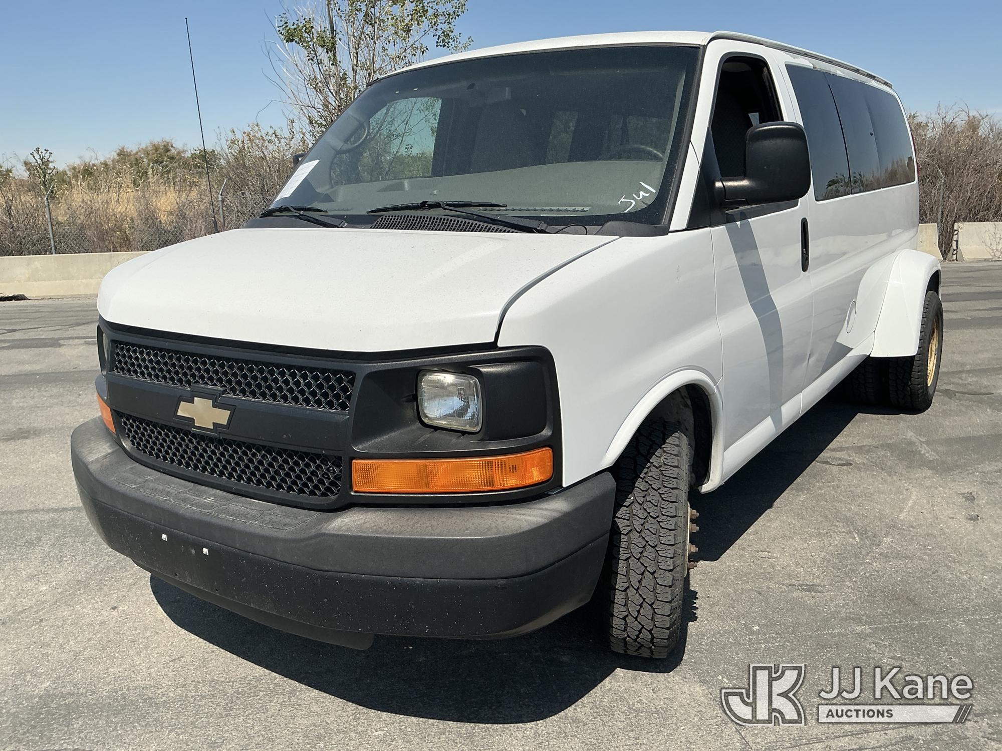 Photo of a 2012 Chevrolet Express G3500
