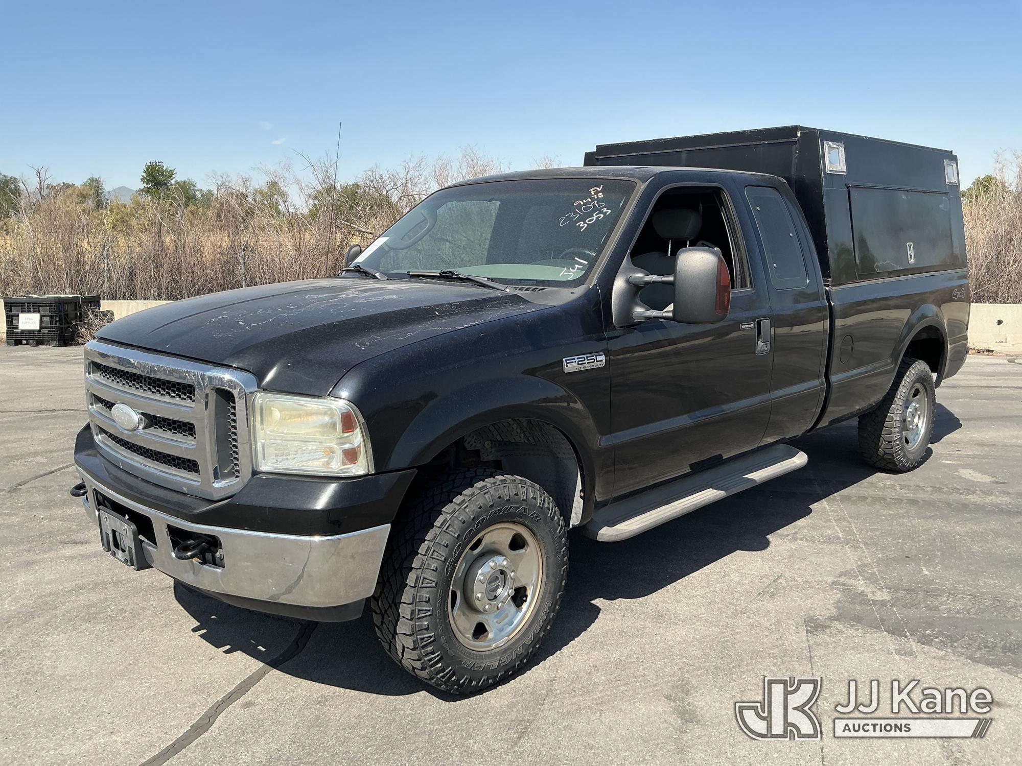 Photo of a 2005 Ford F250 4x4