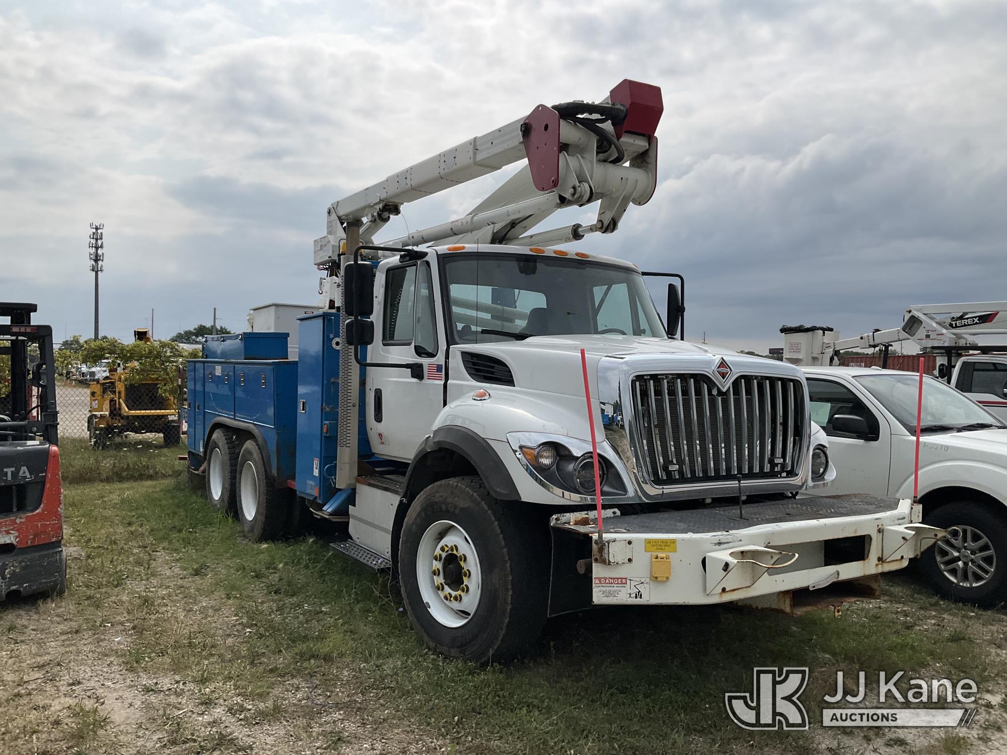 2017 International WORKSTAR 7400