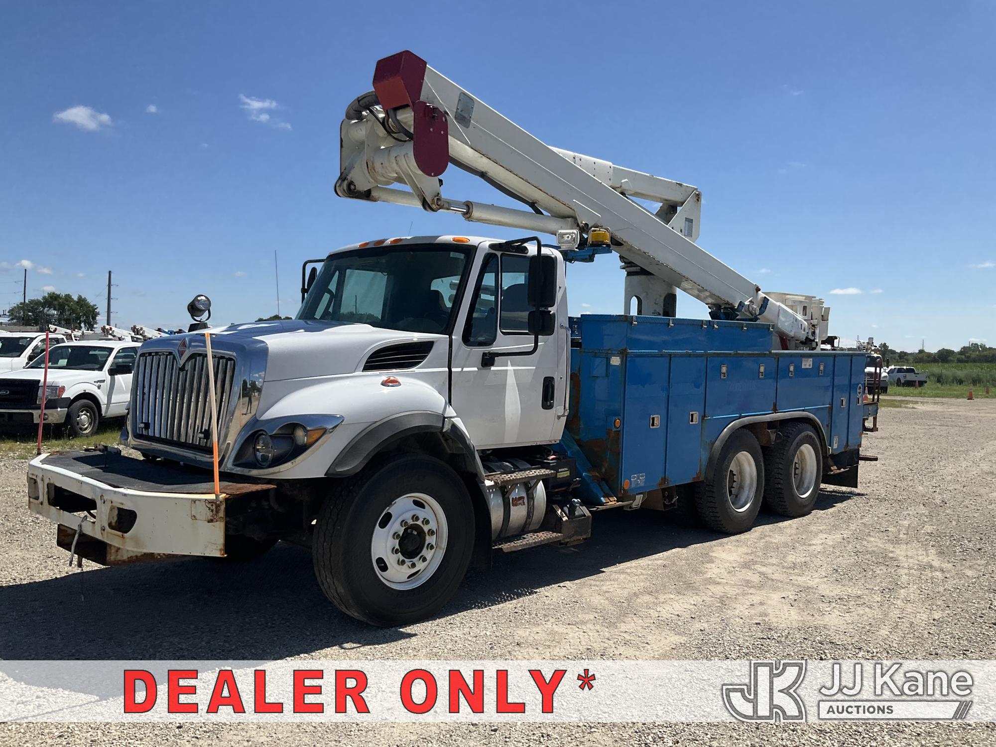 2017 International WORKSTAR 7400