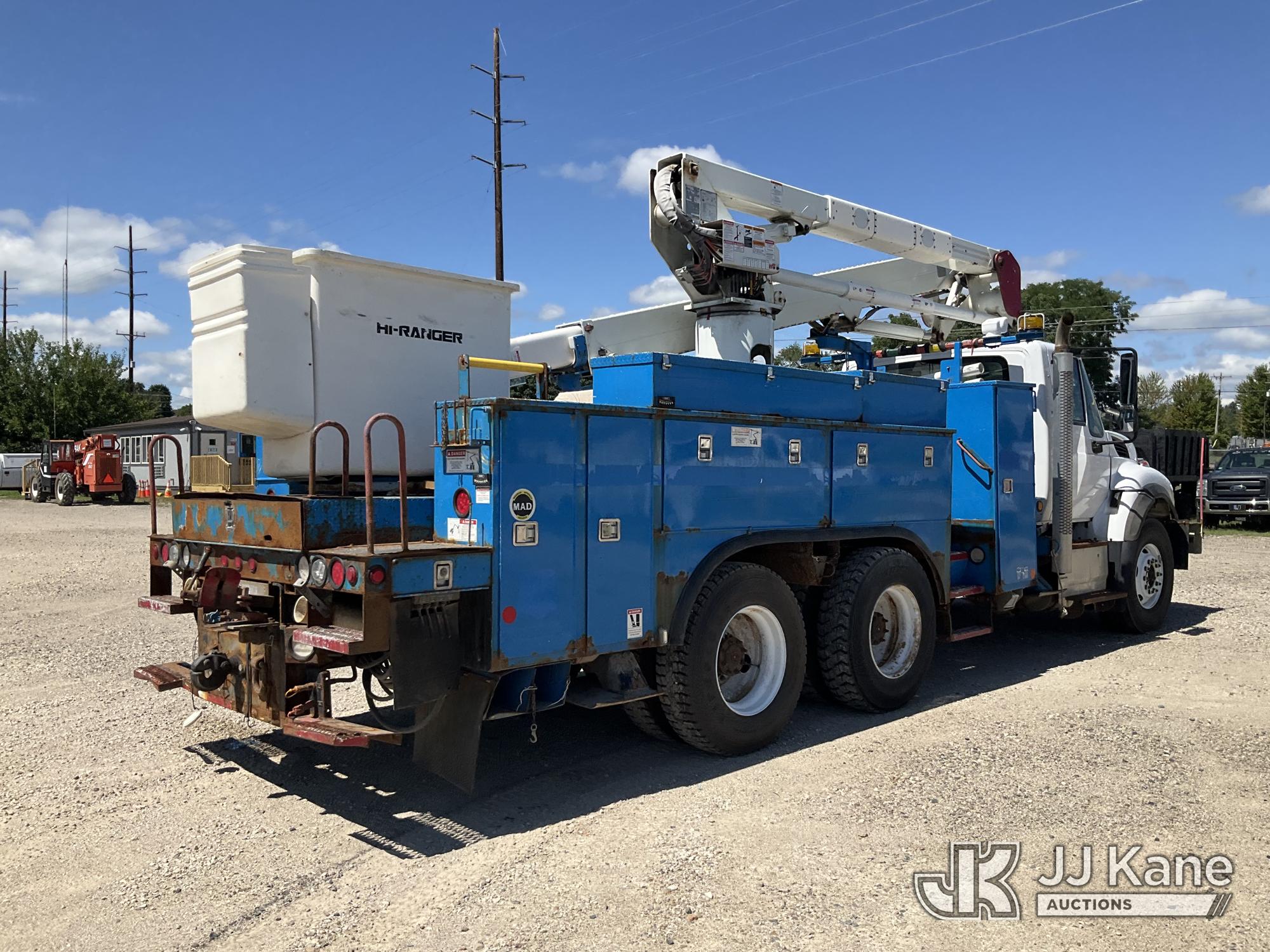 2017 International WORKSTAR 7400