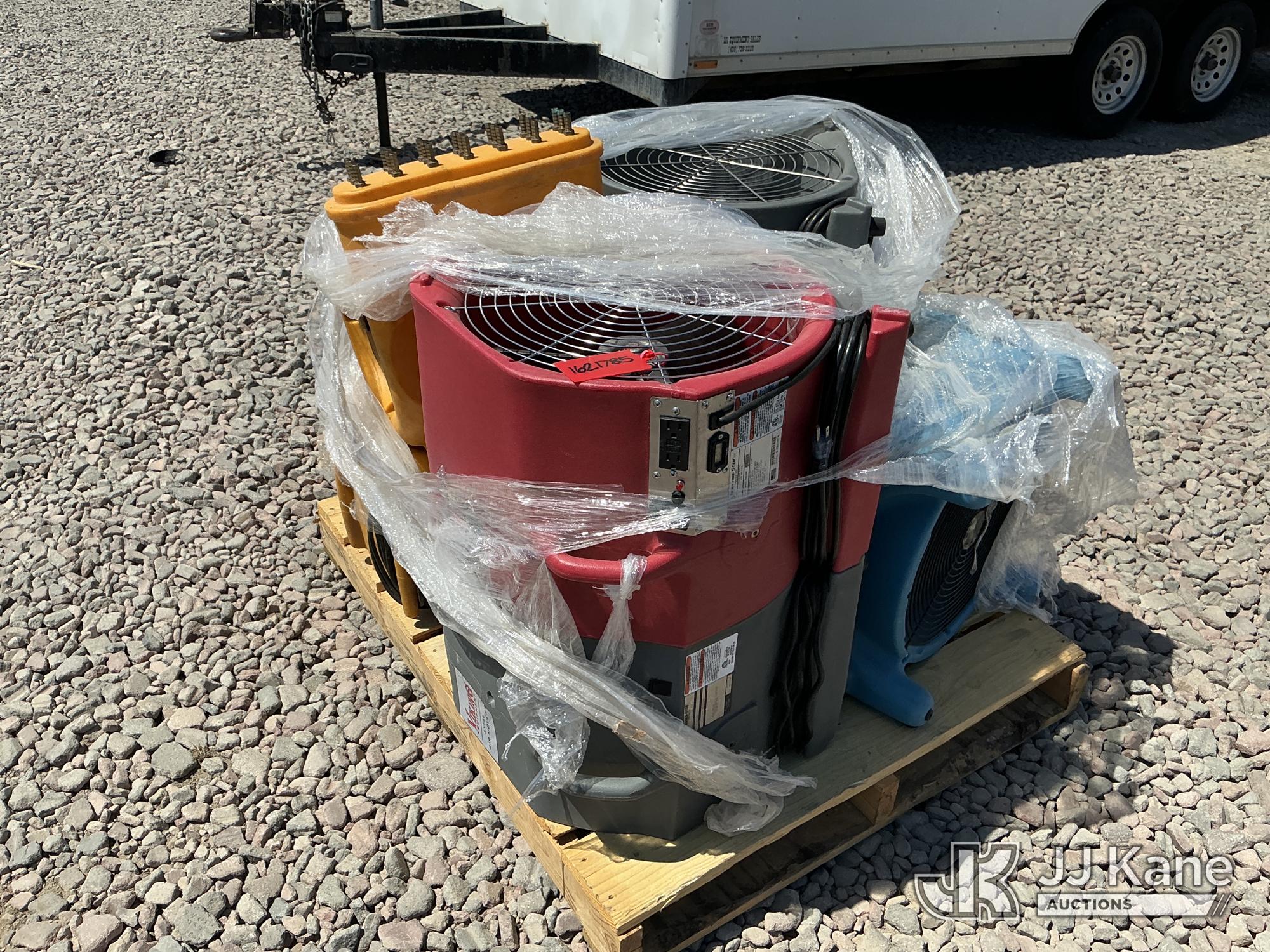 (7) Industrial Fans (Used) NOTE: This unit is being sold AS IS/WHERE IS via Timed Auction and is located in Dixon