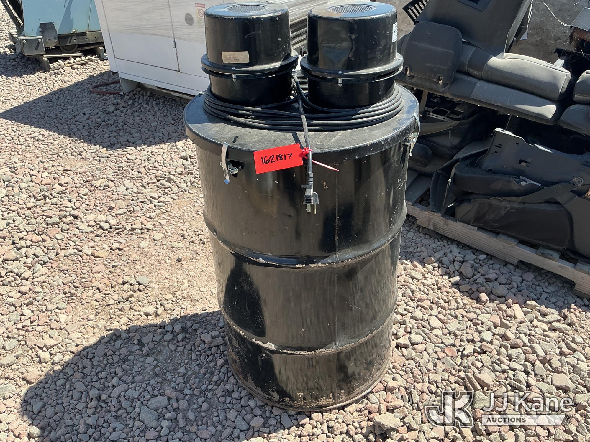 Nikro Wet/Dry Vacuum (Used