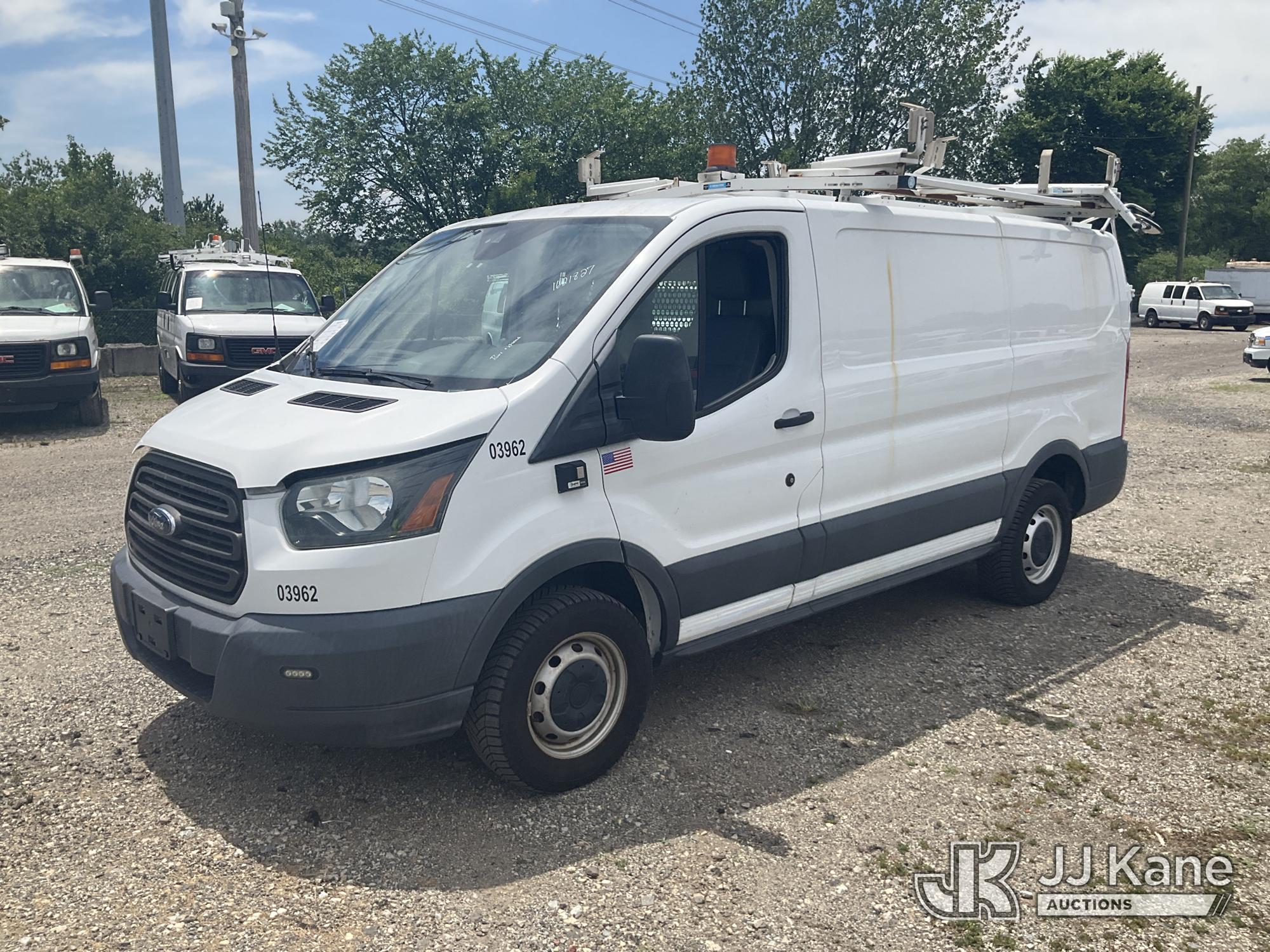 2016 Ford TRANSIT 250