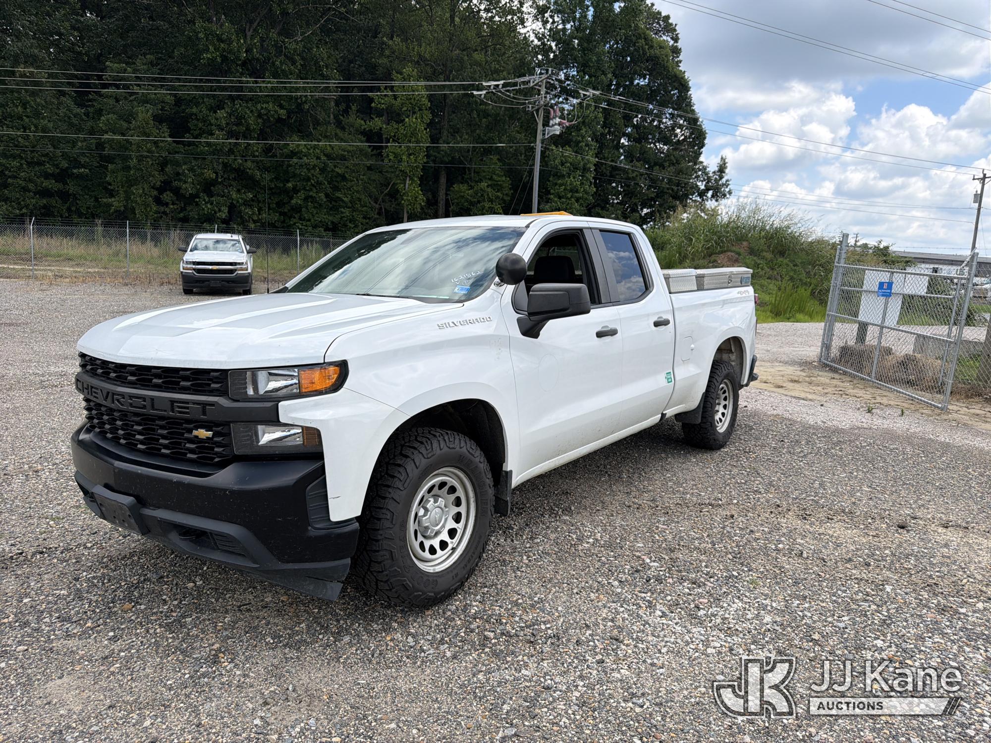 Photo of a 2019 Chevrolet Silverado 1500 4x4