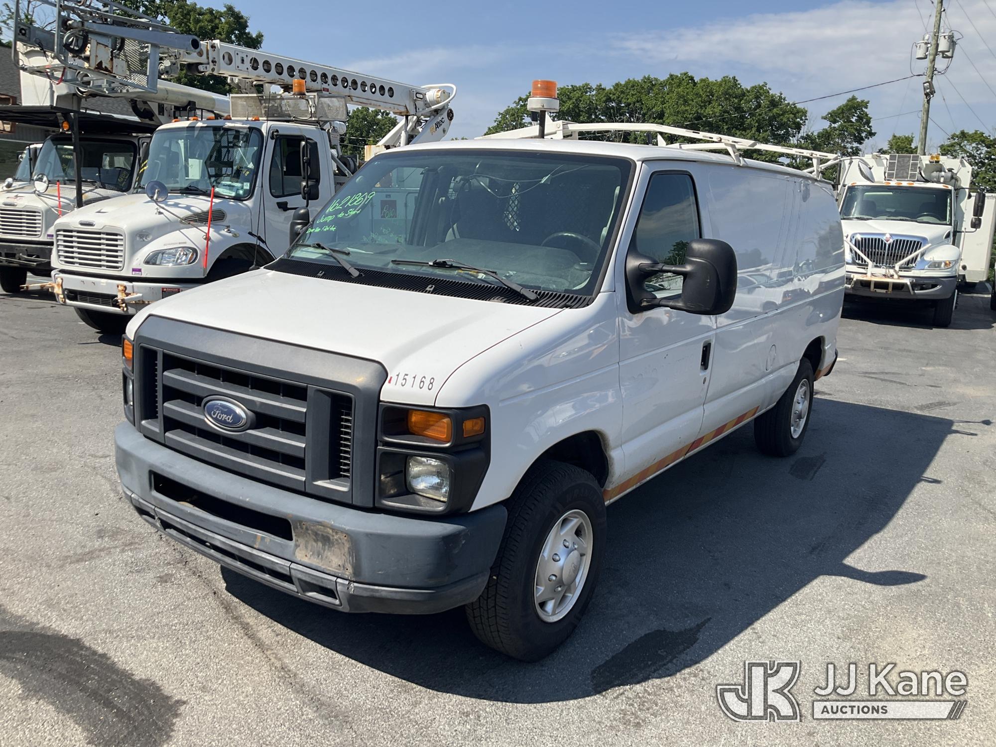 2013 Ford E250 Cargo Van