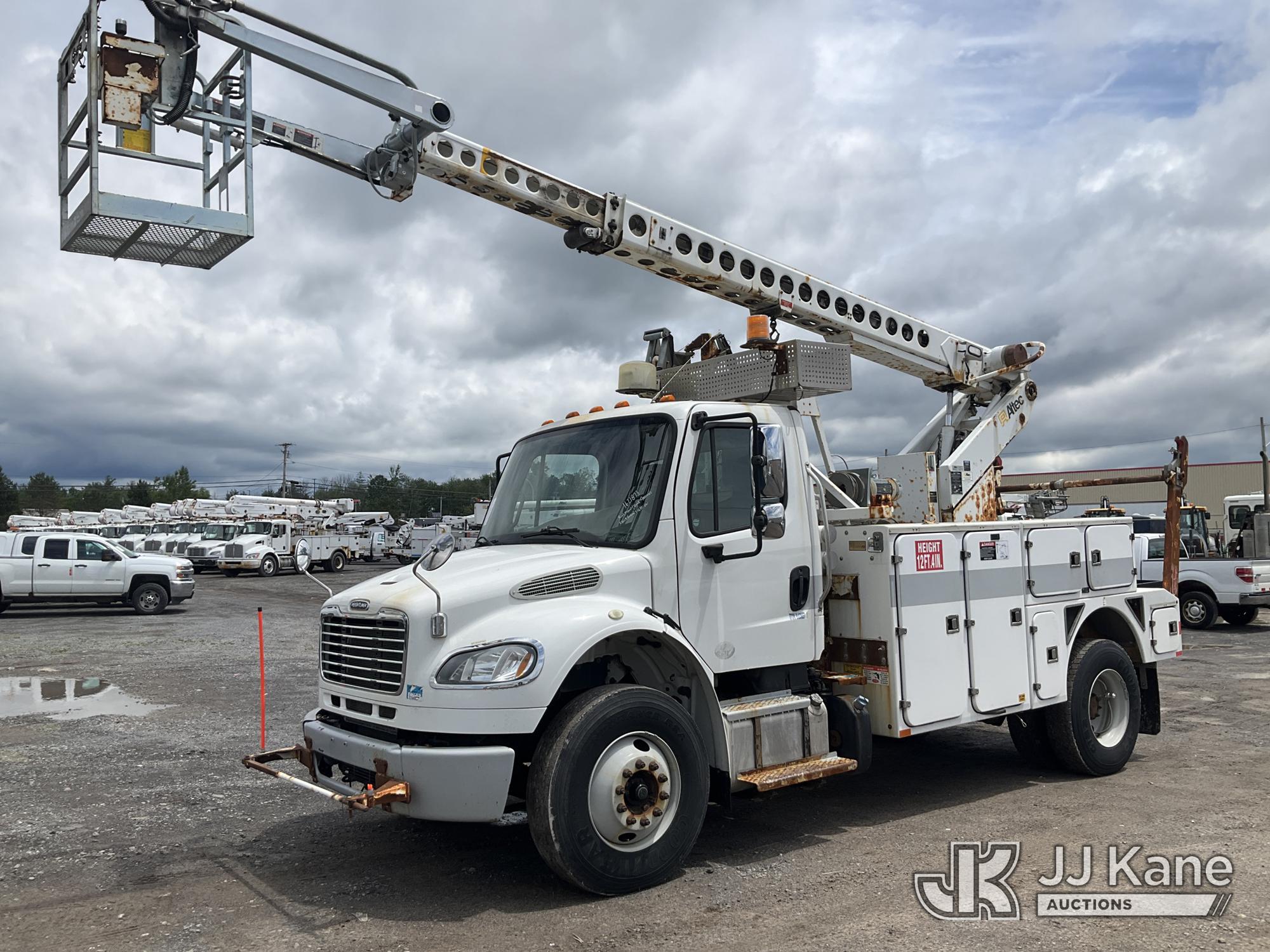 2015 Freightliner M2 106