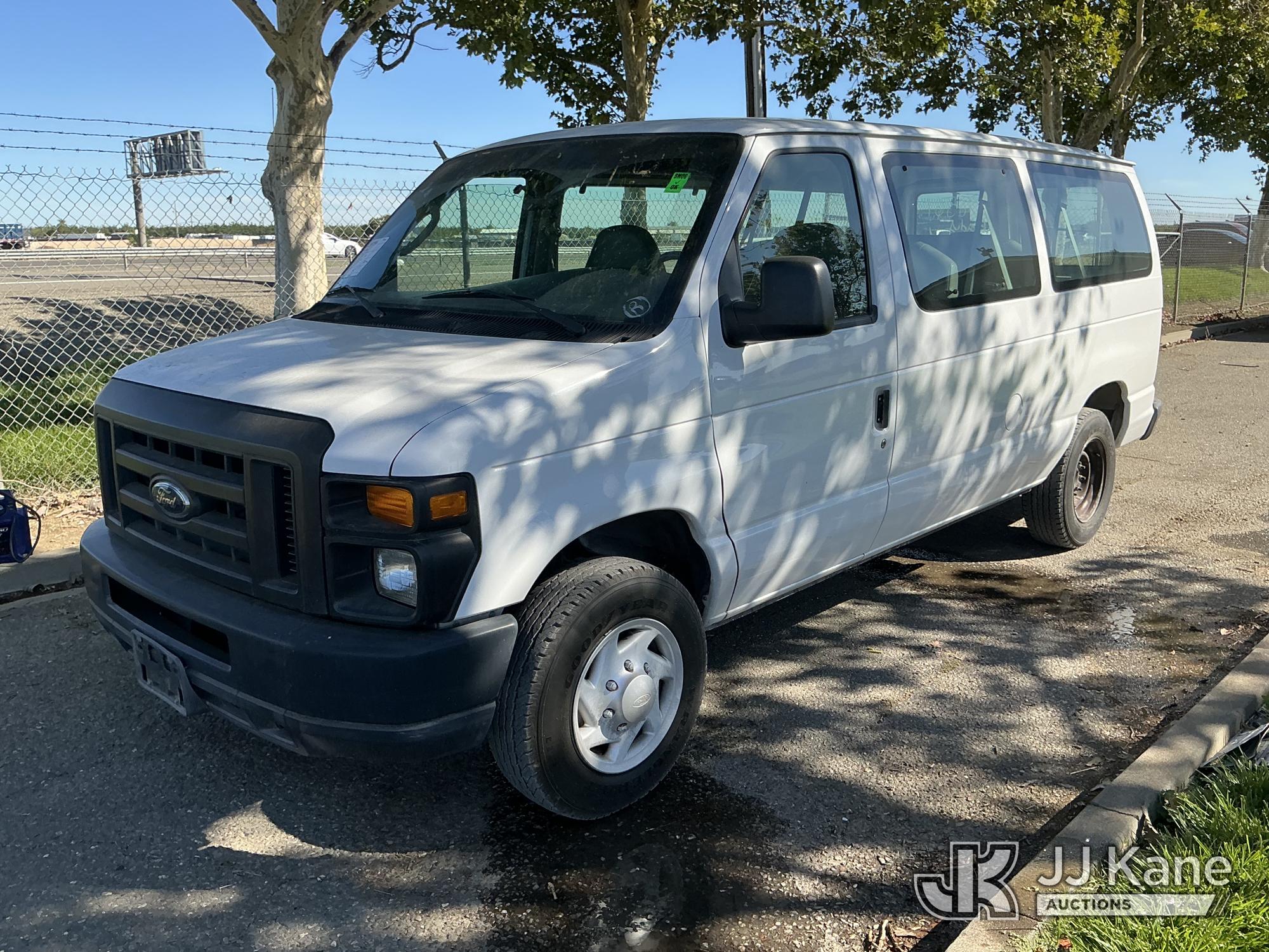Photo of a 2008 Ford Econoline
