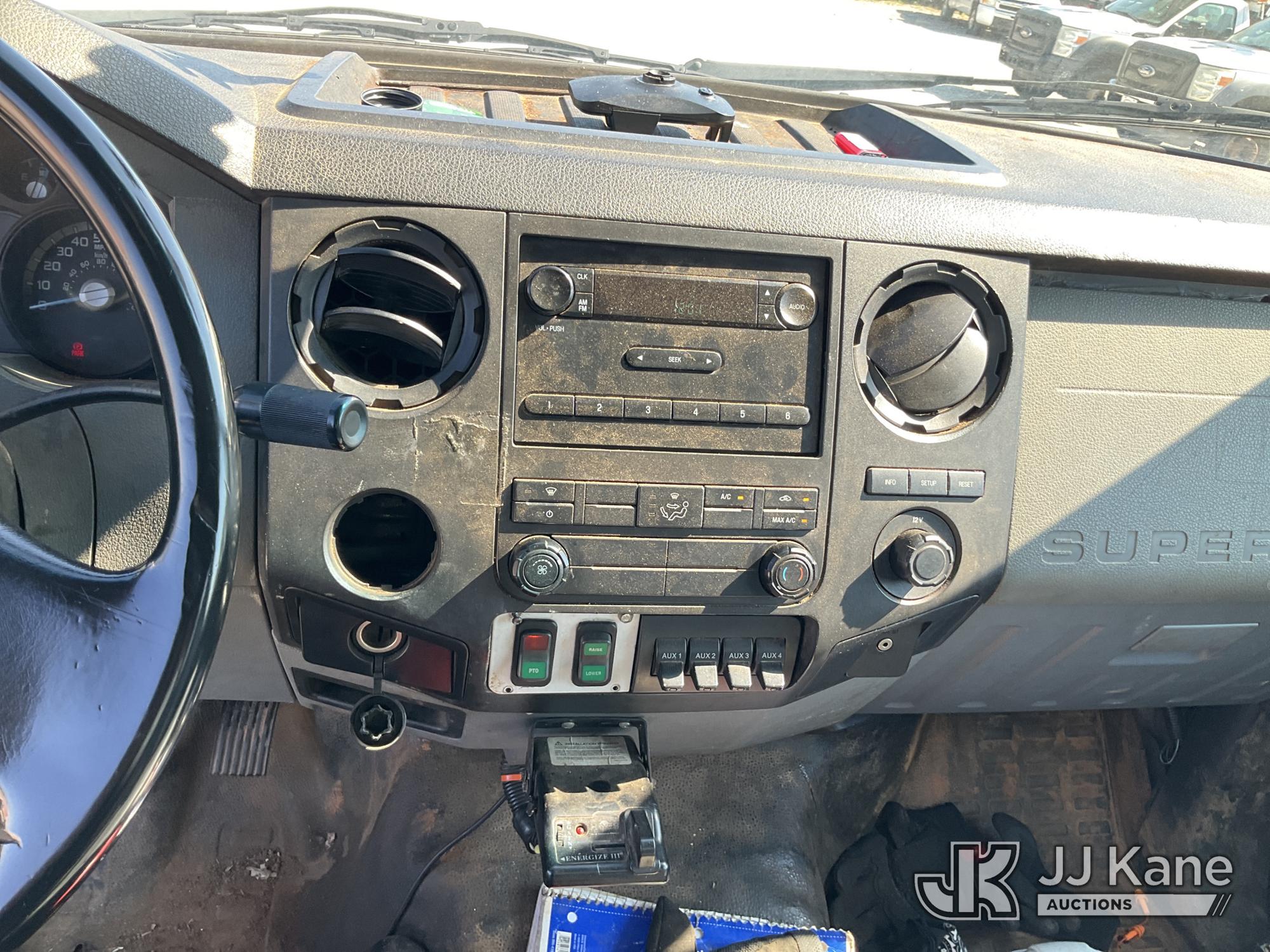 2013 Ford F-750