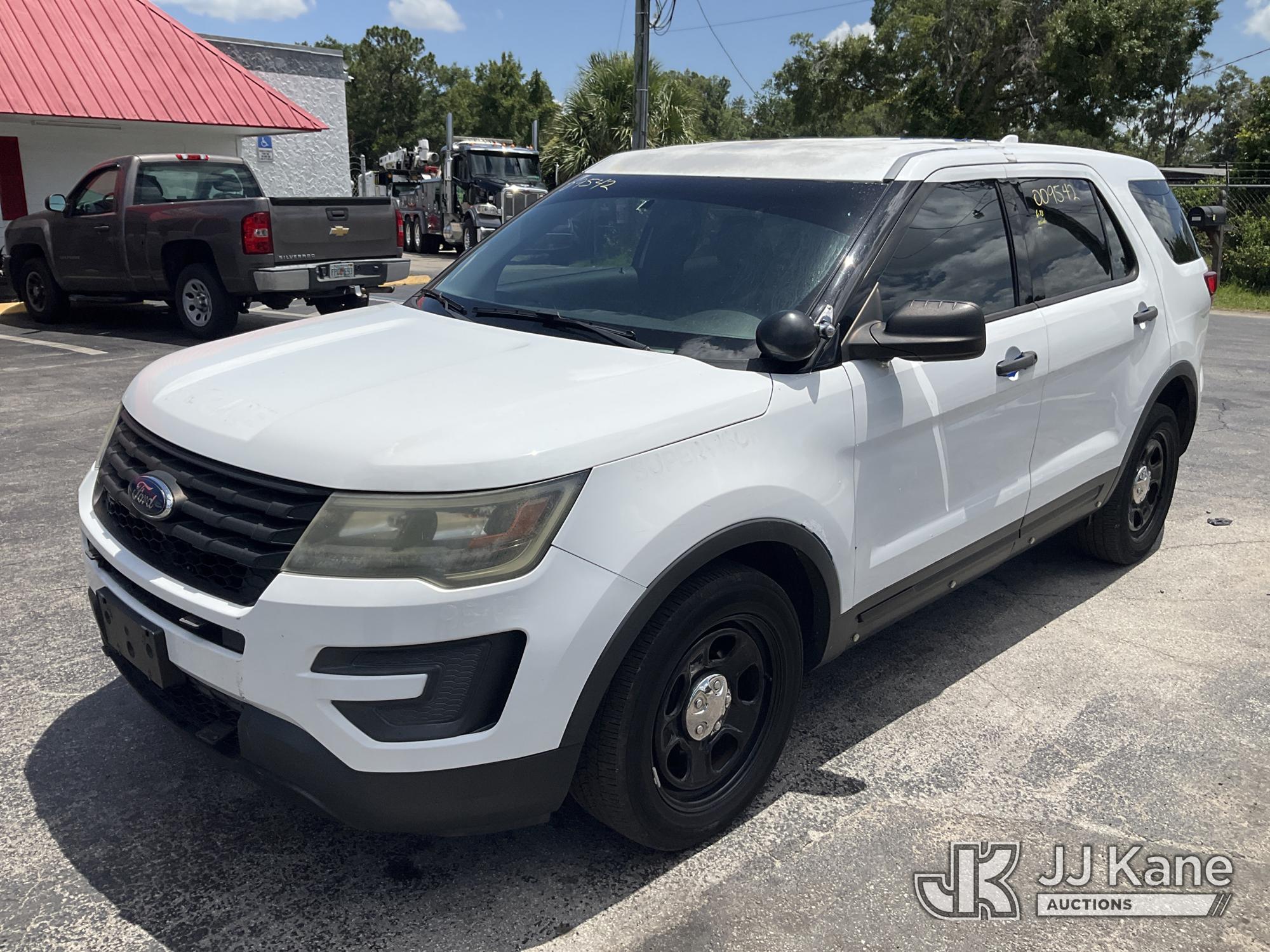 Photo of a 2016 Ford Explorer AWD Police Interceptor
