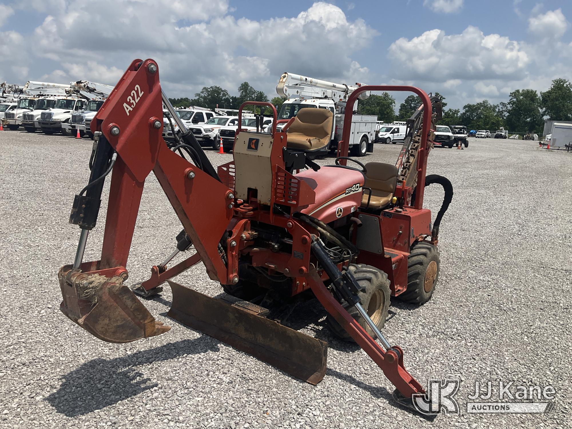 Photo of a 2008 Ditch Witch RT40