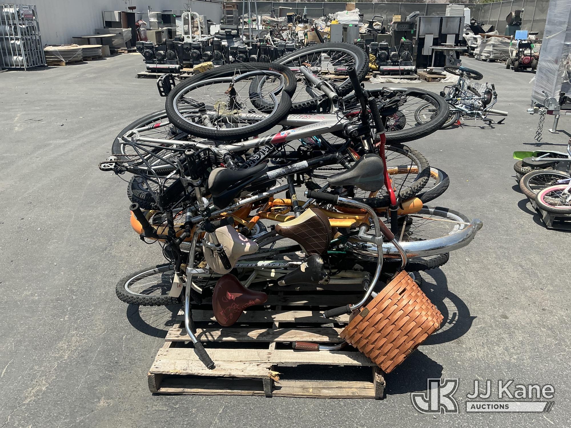 (1 Pallet) Bicycles (Used) NOTE: This unit is being sold AS IS/WHERE IS via Timed Auction and is located in Jurupa Valley