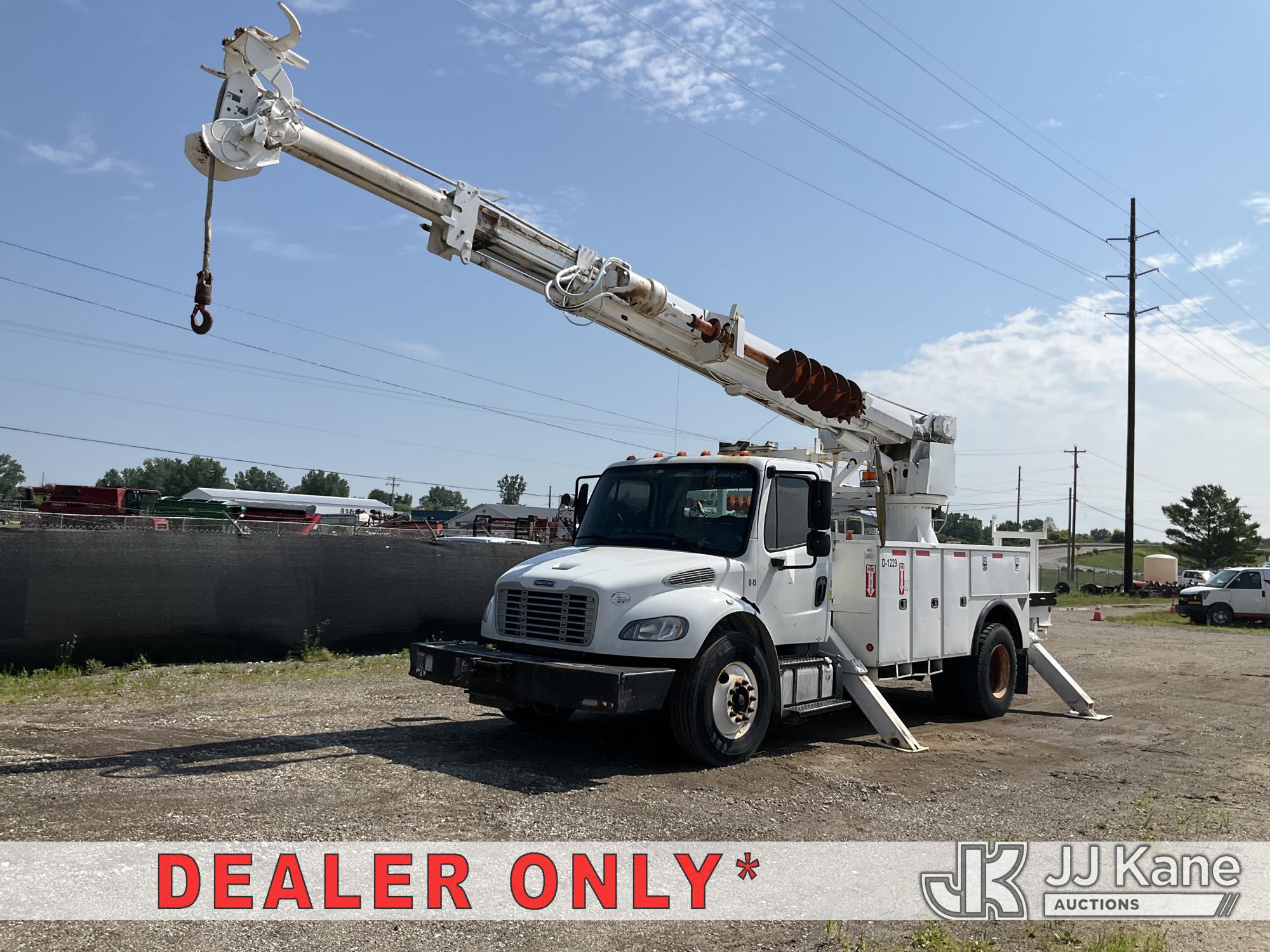 2014 Freightliner M2 106