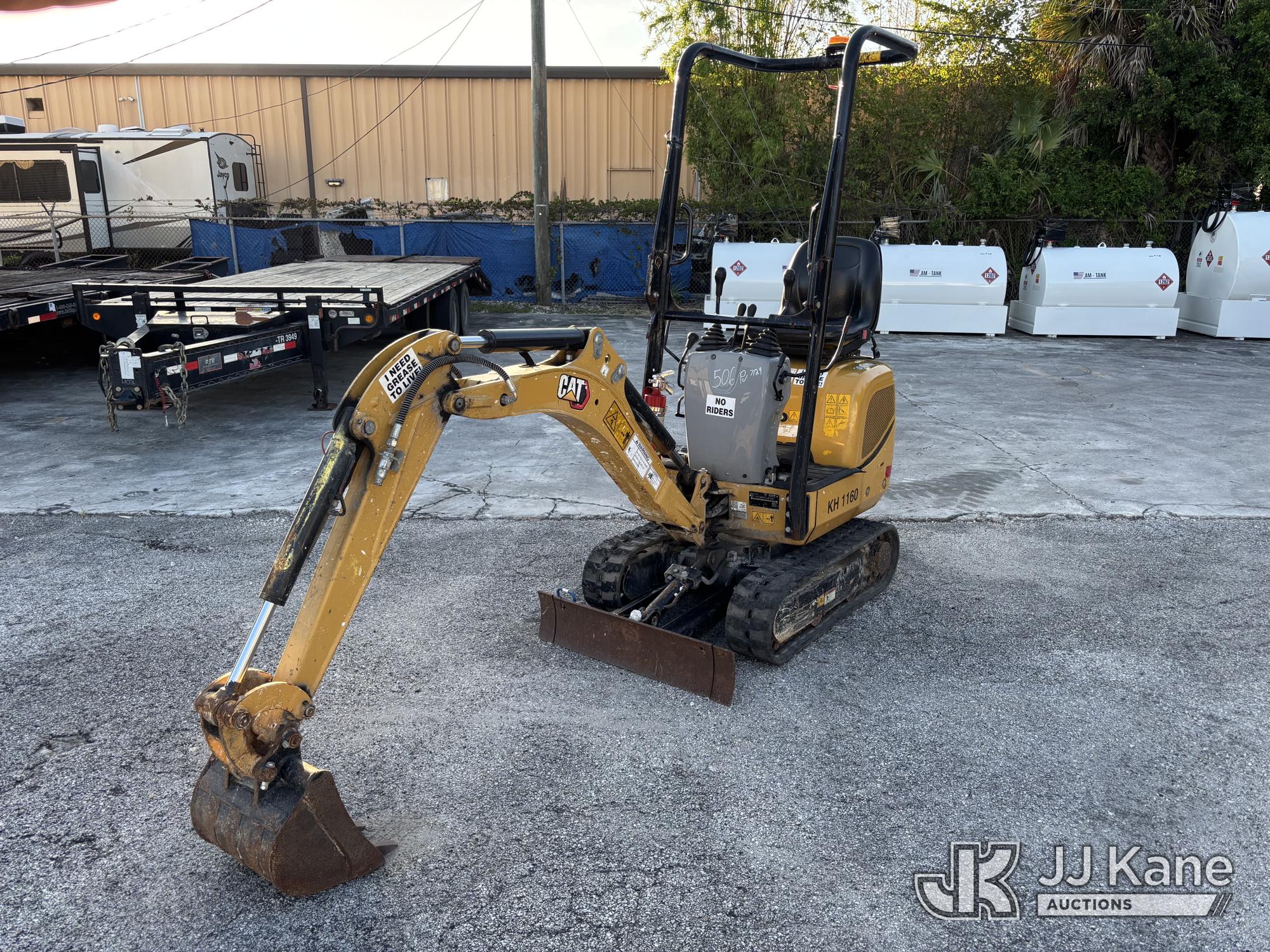 Photo of a 2022 Caterpillar 300.9
