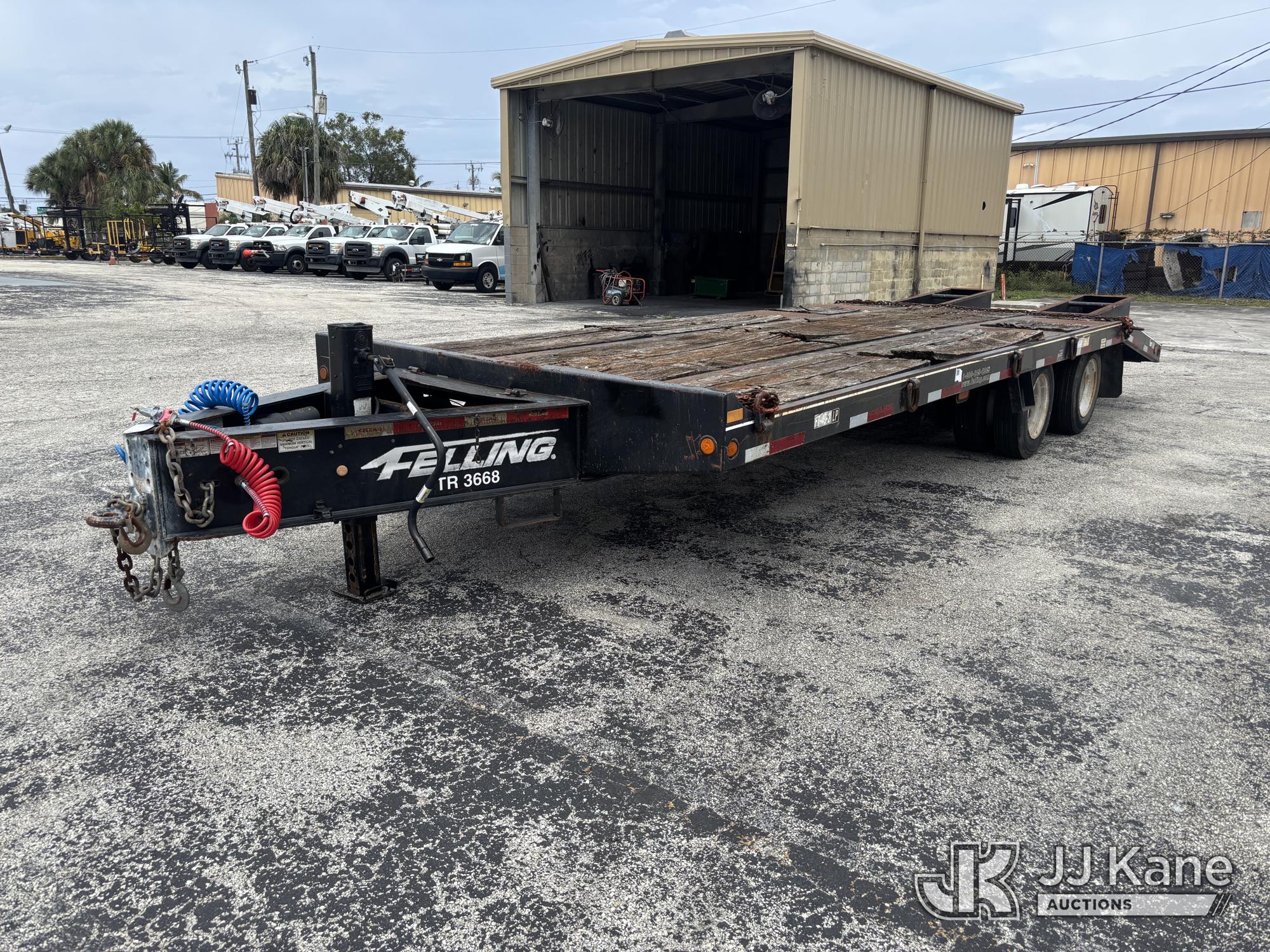 Photo of a 2016 Felling Trailers, Inc. 20-Ton