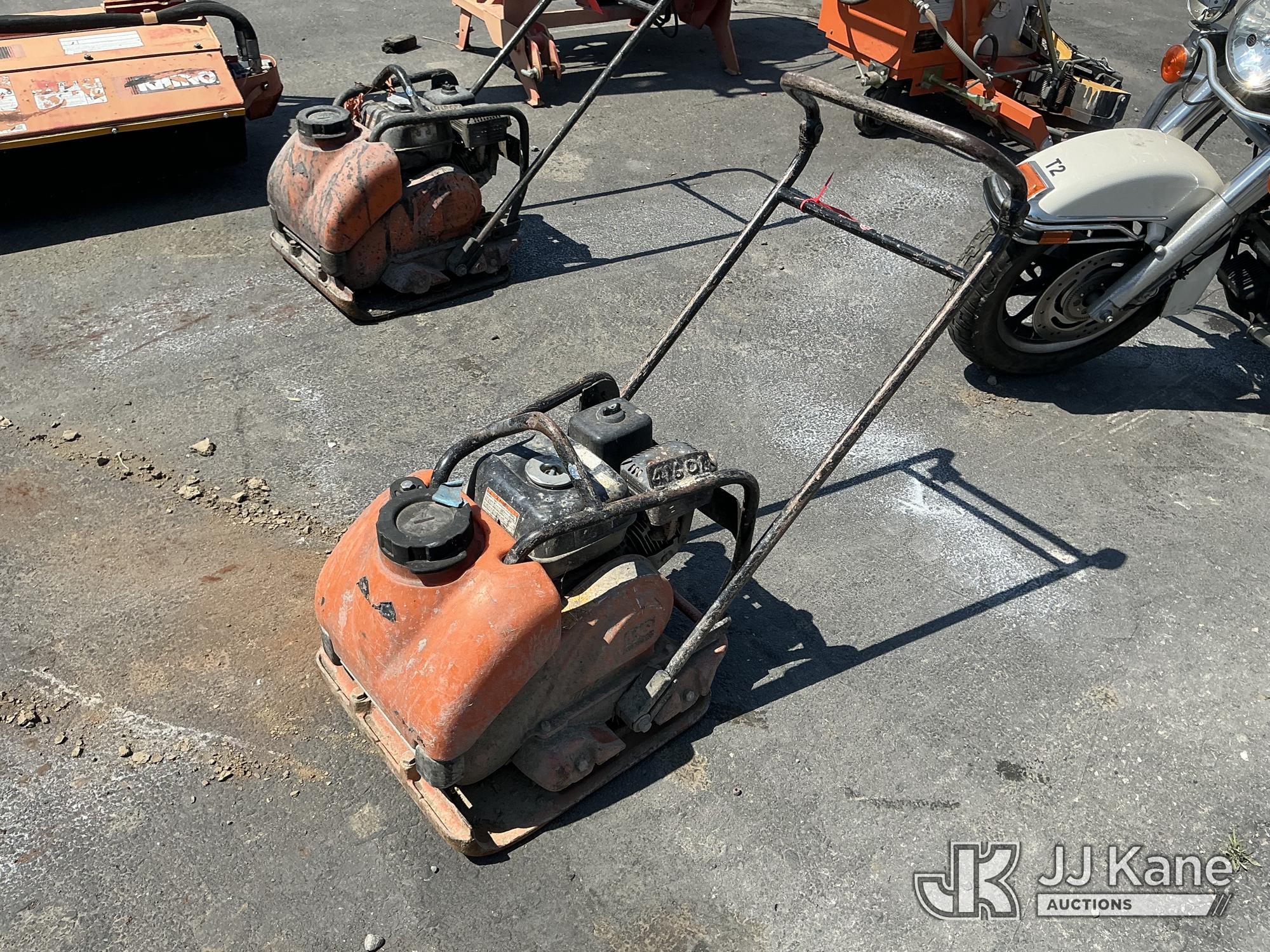 Honda Multiquip Plate Compactor (Runs & Operates) NOTE: This unit is being sold AS IS/WHERE IS via Timed Auction and is located in Dixon