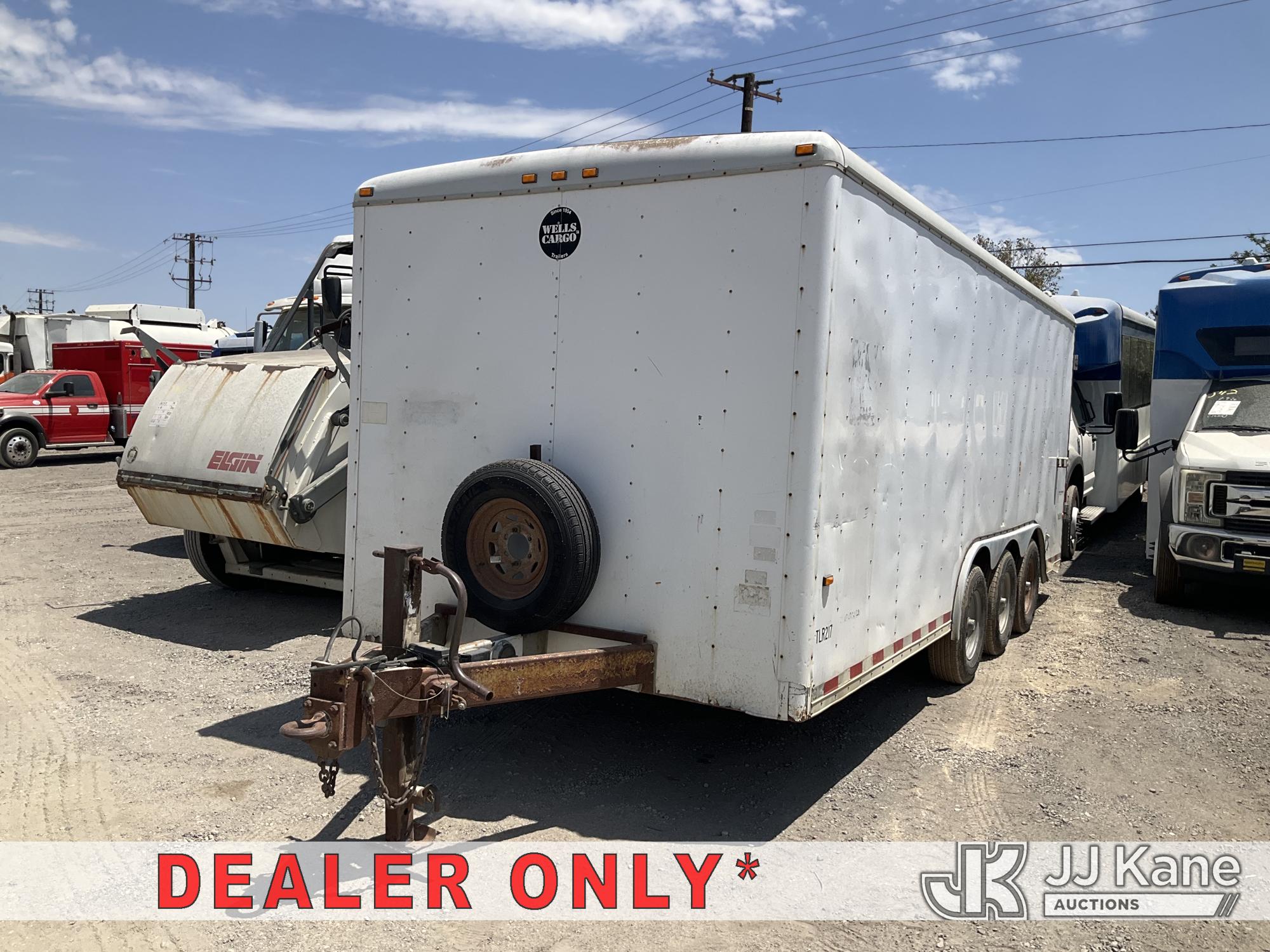 Photo of a 2001 Wells Cargo 28' T/A Enclosed