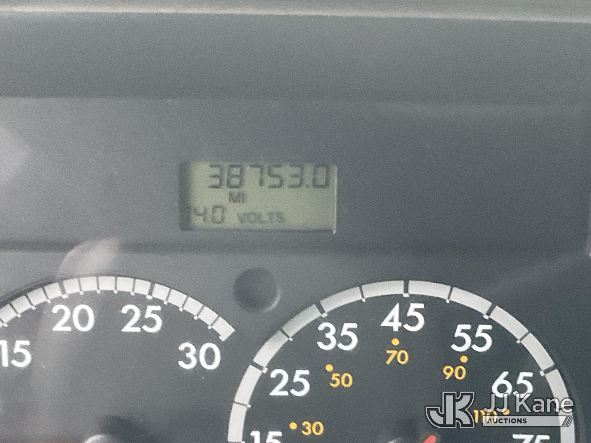 2008 Sterling L7500