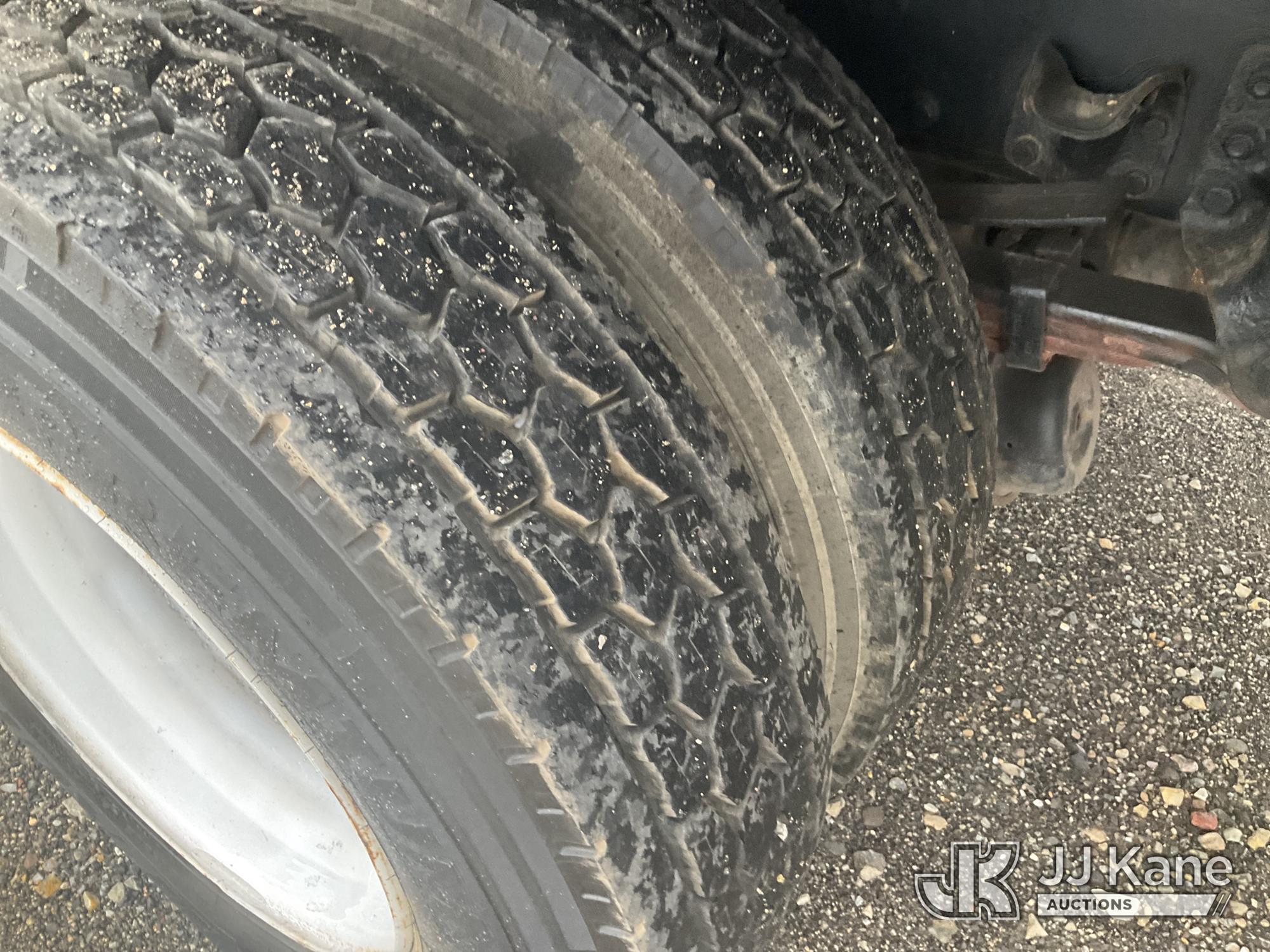 2008 Sterling L7500