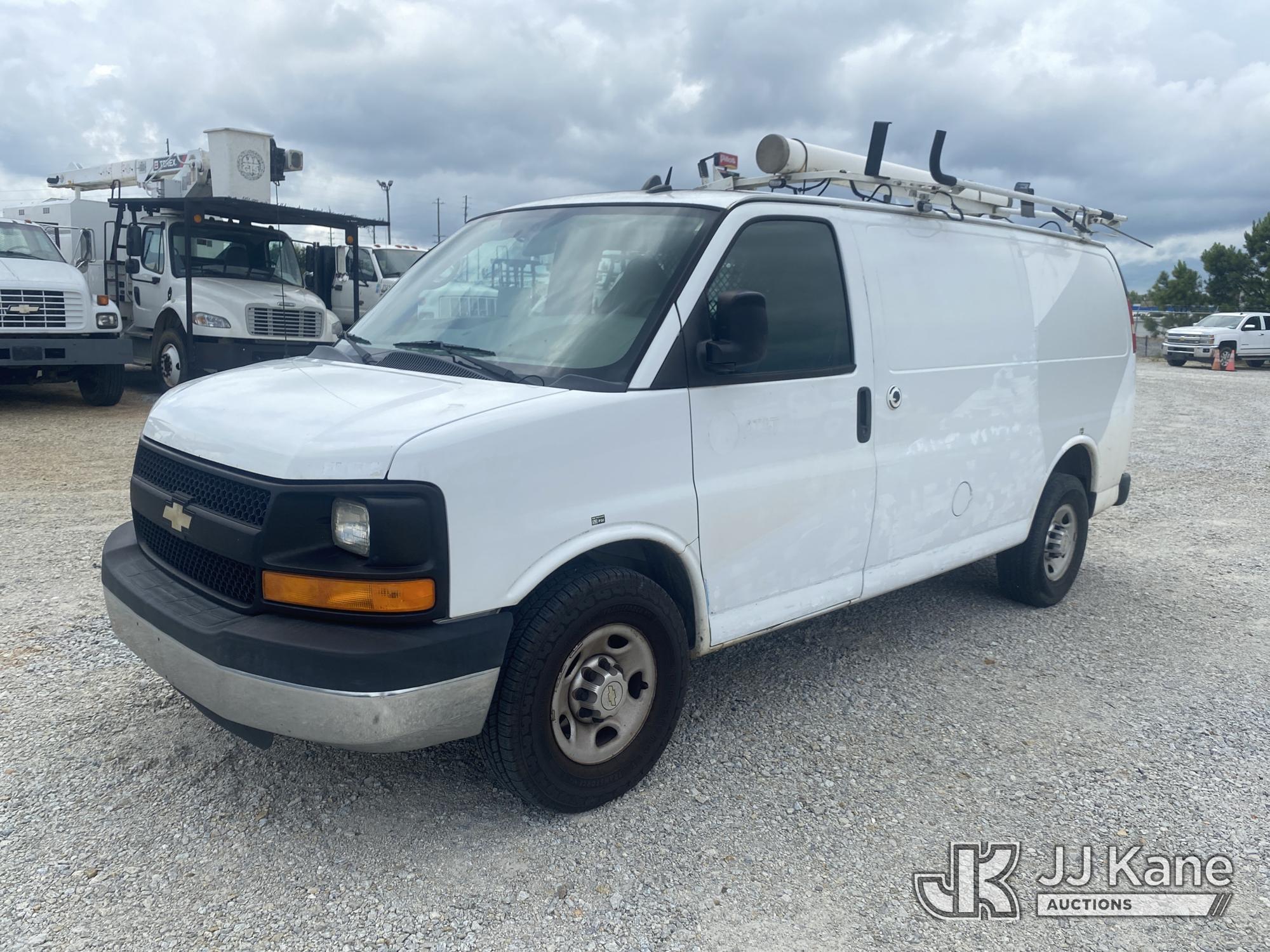 Photo of a 2014 Chevrolet Express G2500
