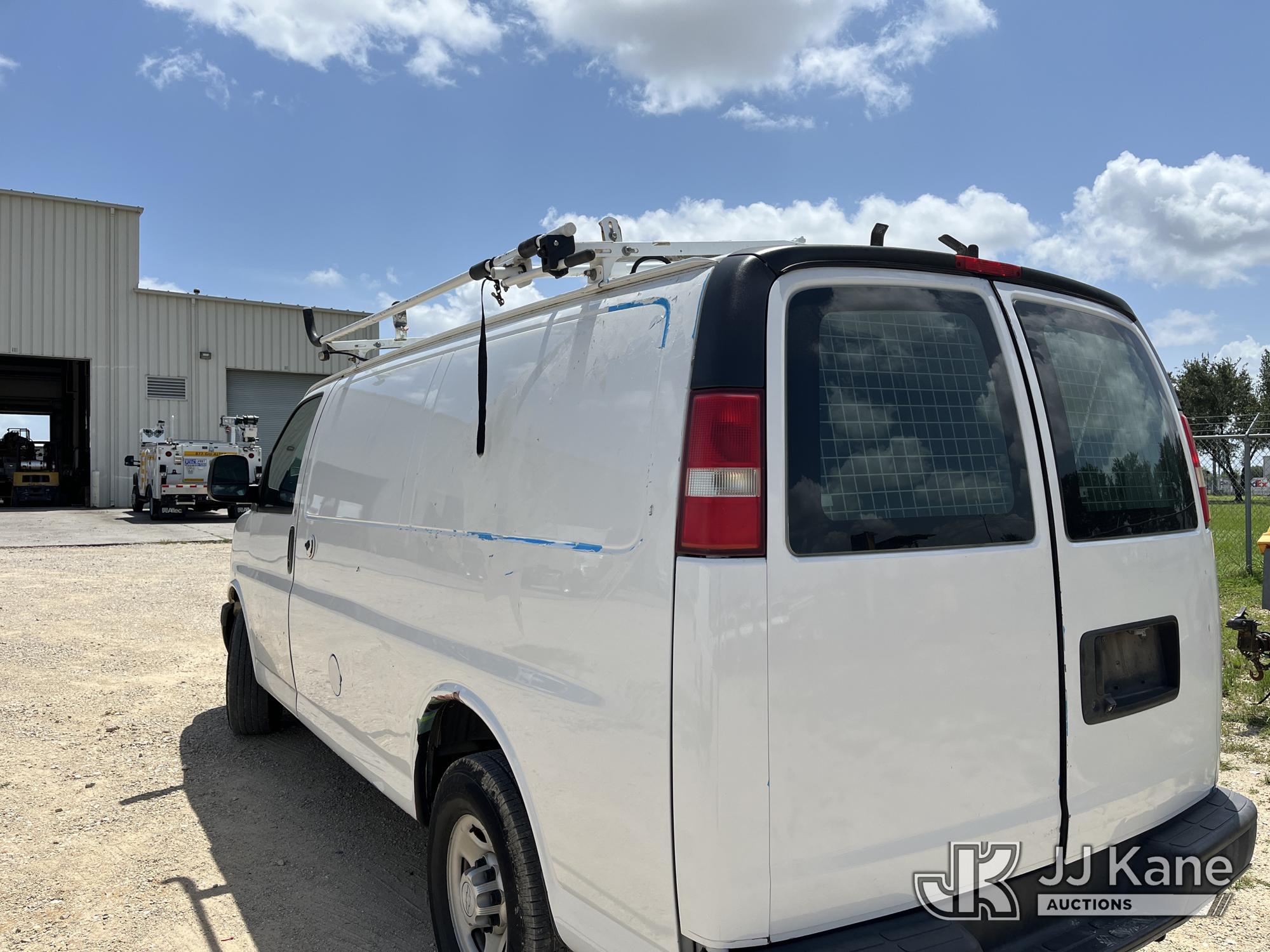 2015 Chevrolet Express G2500